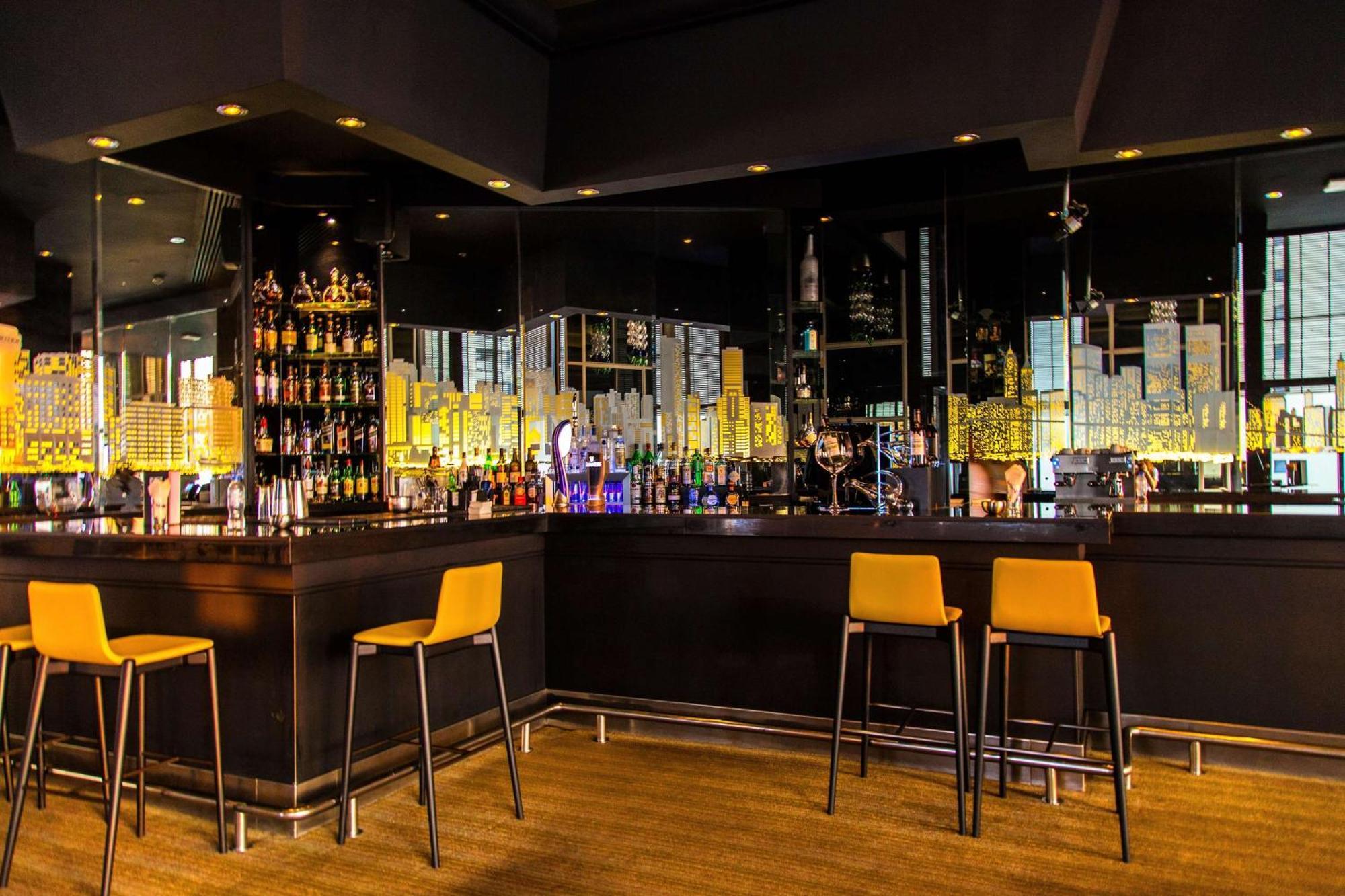 Radisson Blu Hotel, Deira Creek Dubai
