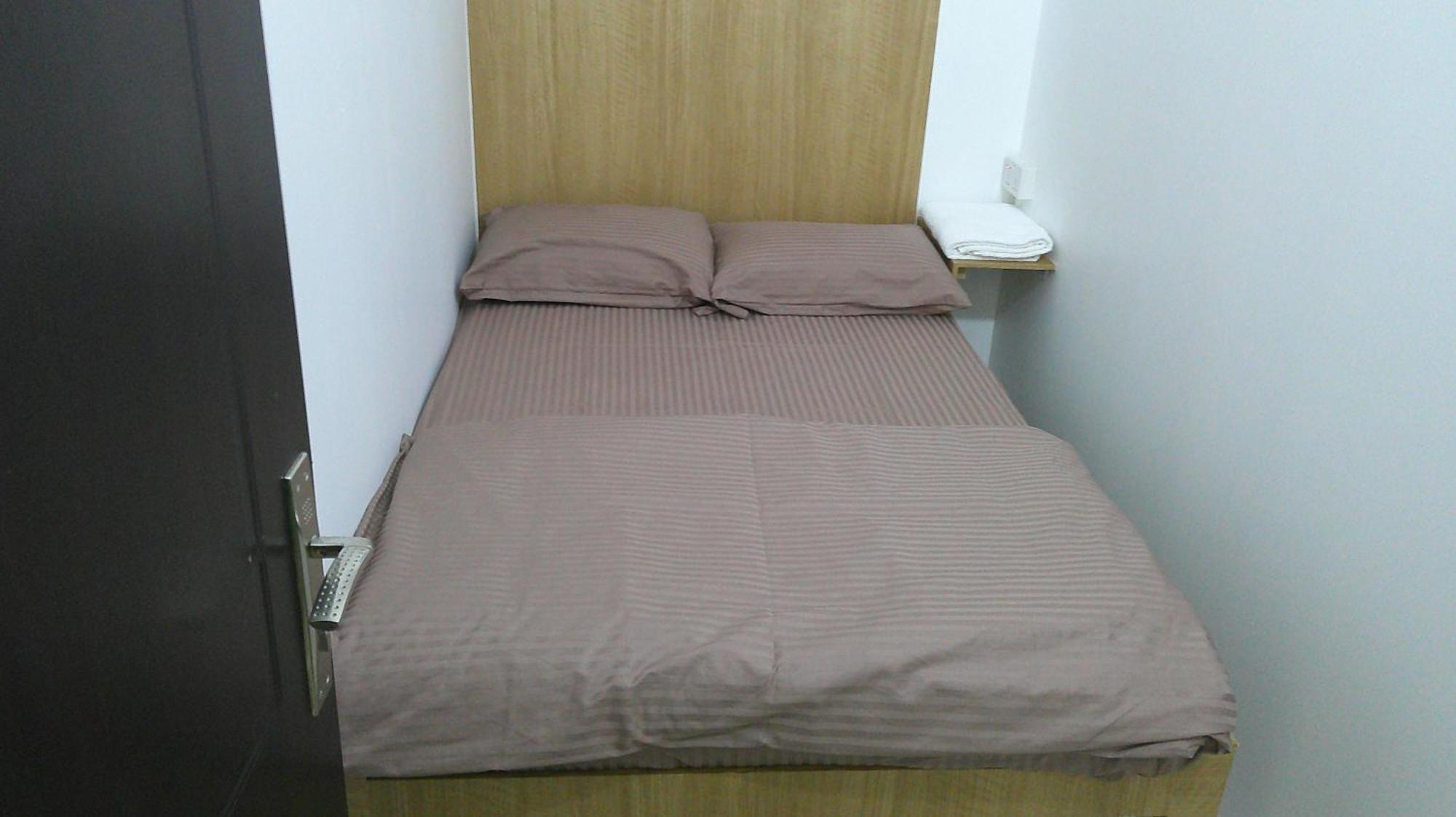 Ruby Star Budget With Shared Washroom Access 321 Inn Dubai