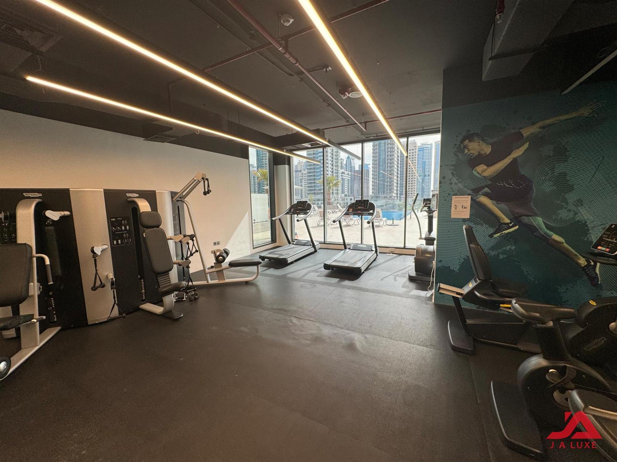 Daire Cozy Sea View Apt In Liv Tower, Marina Cozy Marina & Sea View Apt In Bay Central Tower With Modern Gym & Pool, Steps To Jbr Beach & Metro *