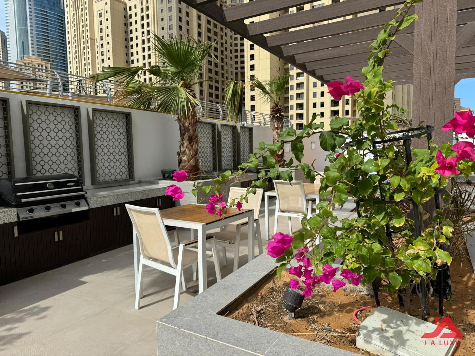 Daire Cozy Sea View Apt In Liv Tower, Marina Cozy Marina & Sea View Apt In Bay Central Tower With Modern Gym & Pool, Steps To Jbr Beach & Metro