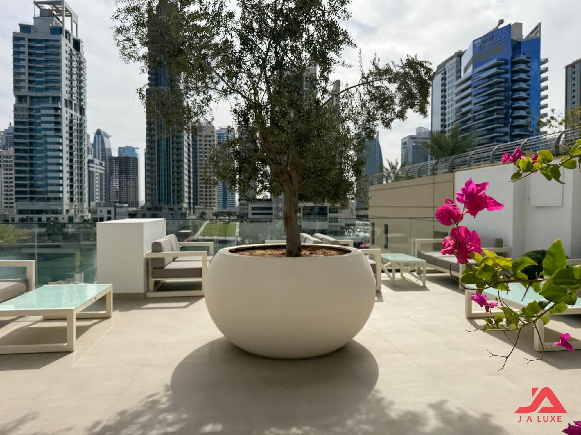 Daire Cozy Sea View Apt In Liv Tower, Marina Cozy Marina & Sea View Apt In Bay Central Tower With Modern Gym & Pool, Steps To Jbr Beach & Metro Dubai