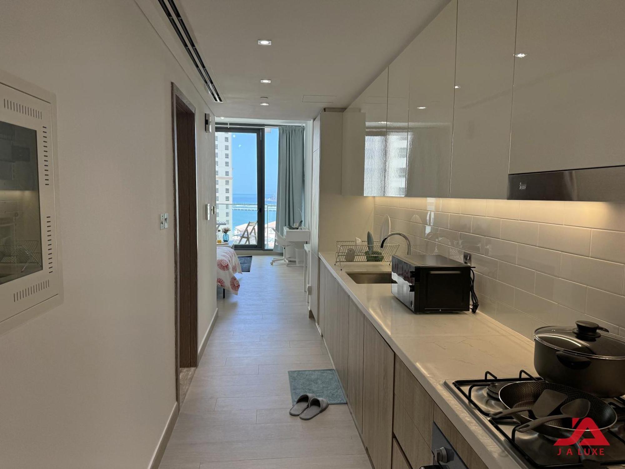 Daire Cozy Sea View Apt In Liv Tower, Marina Cozy Marina & Sea View Apt In Bay Central Tower With Modern Gym & Pool, Steps To Jbr Beach & Metro