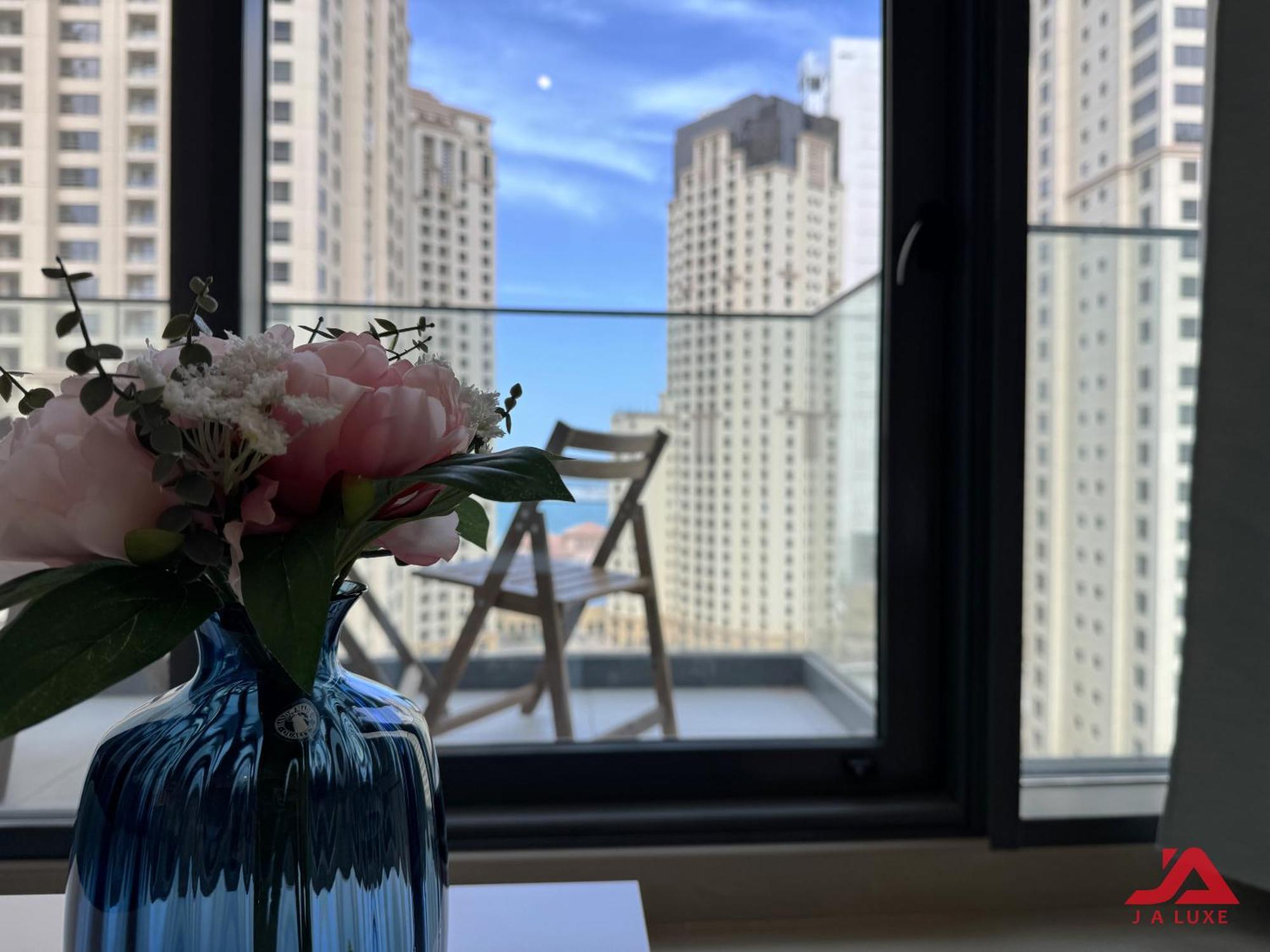 Cozy Sea View Apt In Liv Tower, Marina Cozy Marina & Sea View Apt In Bay Central Tower With Modern Gym & Pool, Steps To Jbr Beach & Metro Daire *