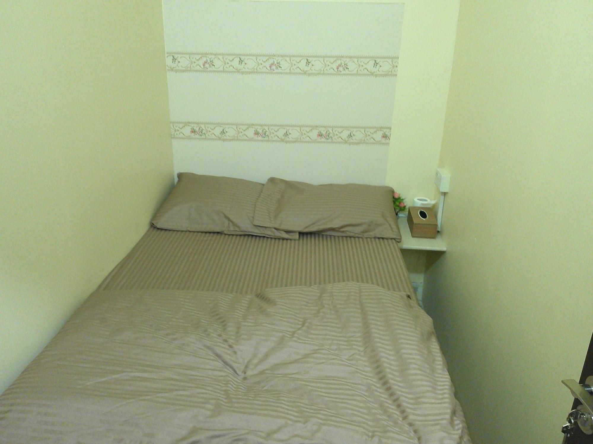 Ruby Star Budget With Shared Washroom Access 321 * Dubai