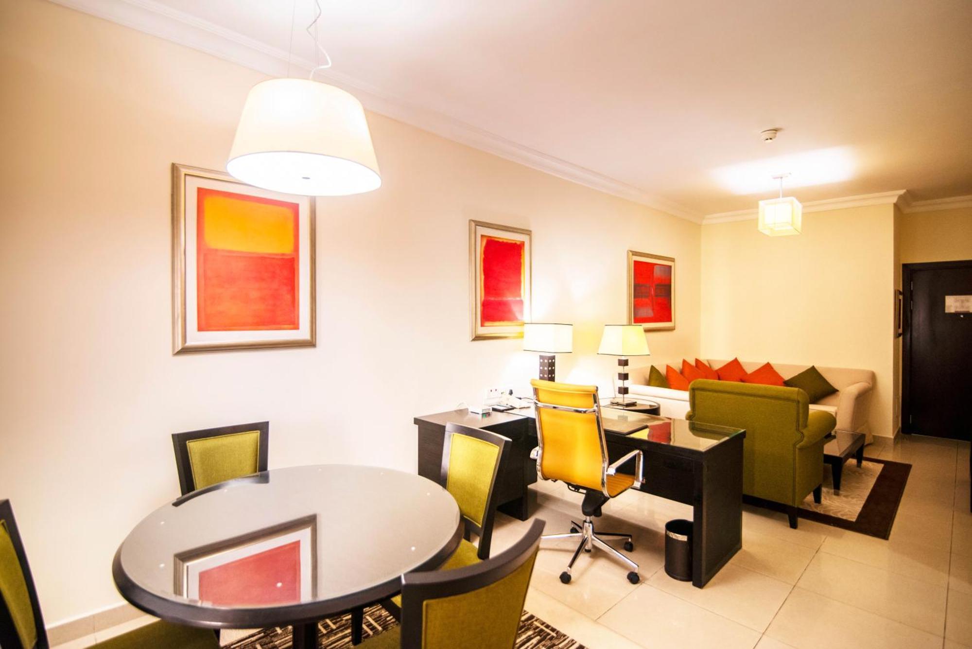 Otel Mercure Barsha Heights And Dubai