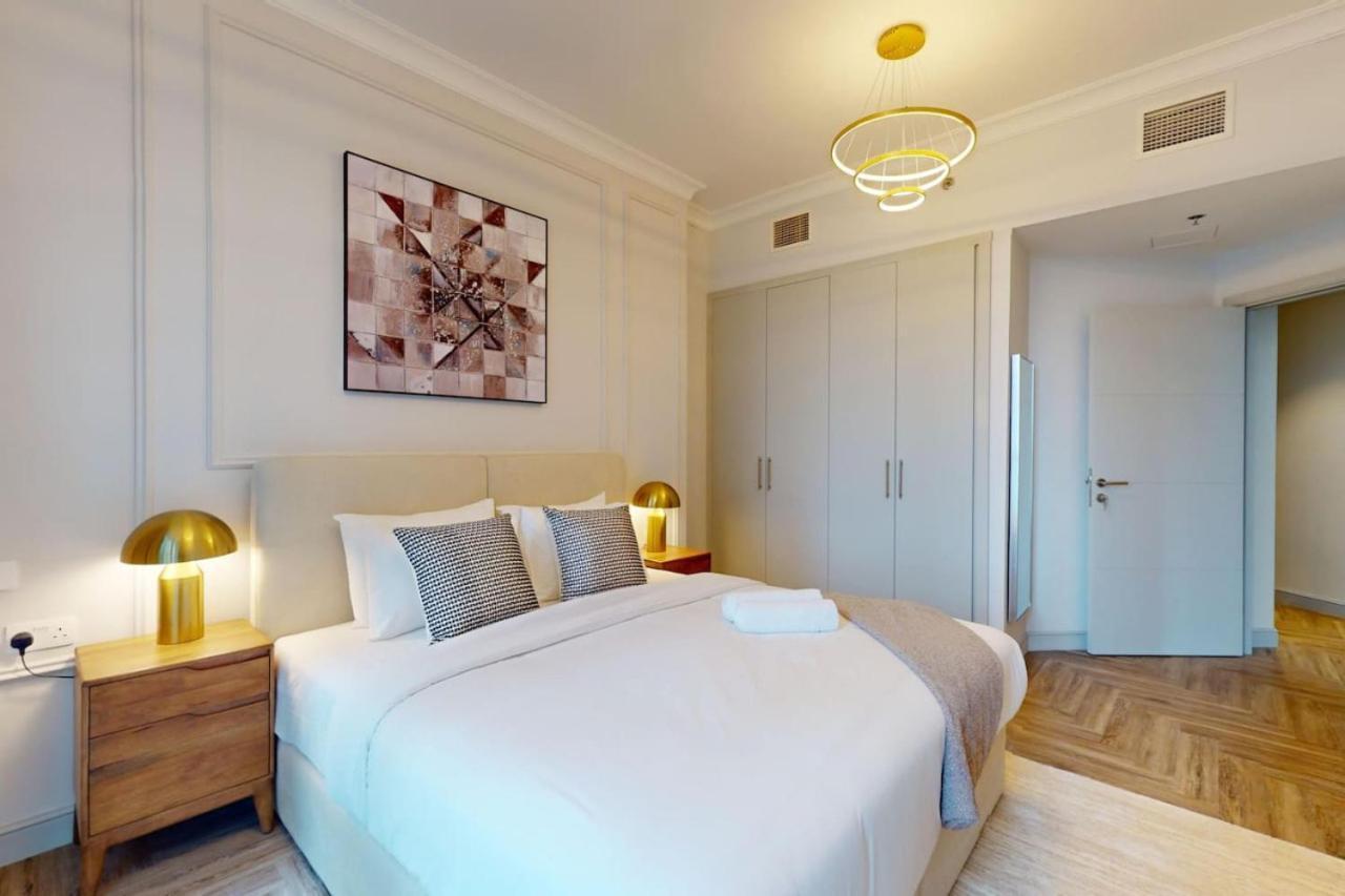 Torch Tower - Incredible Two Bedroom Apartment Dubai