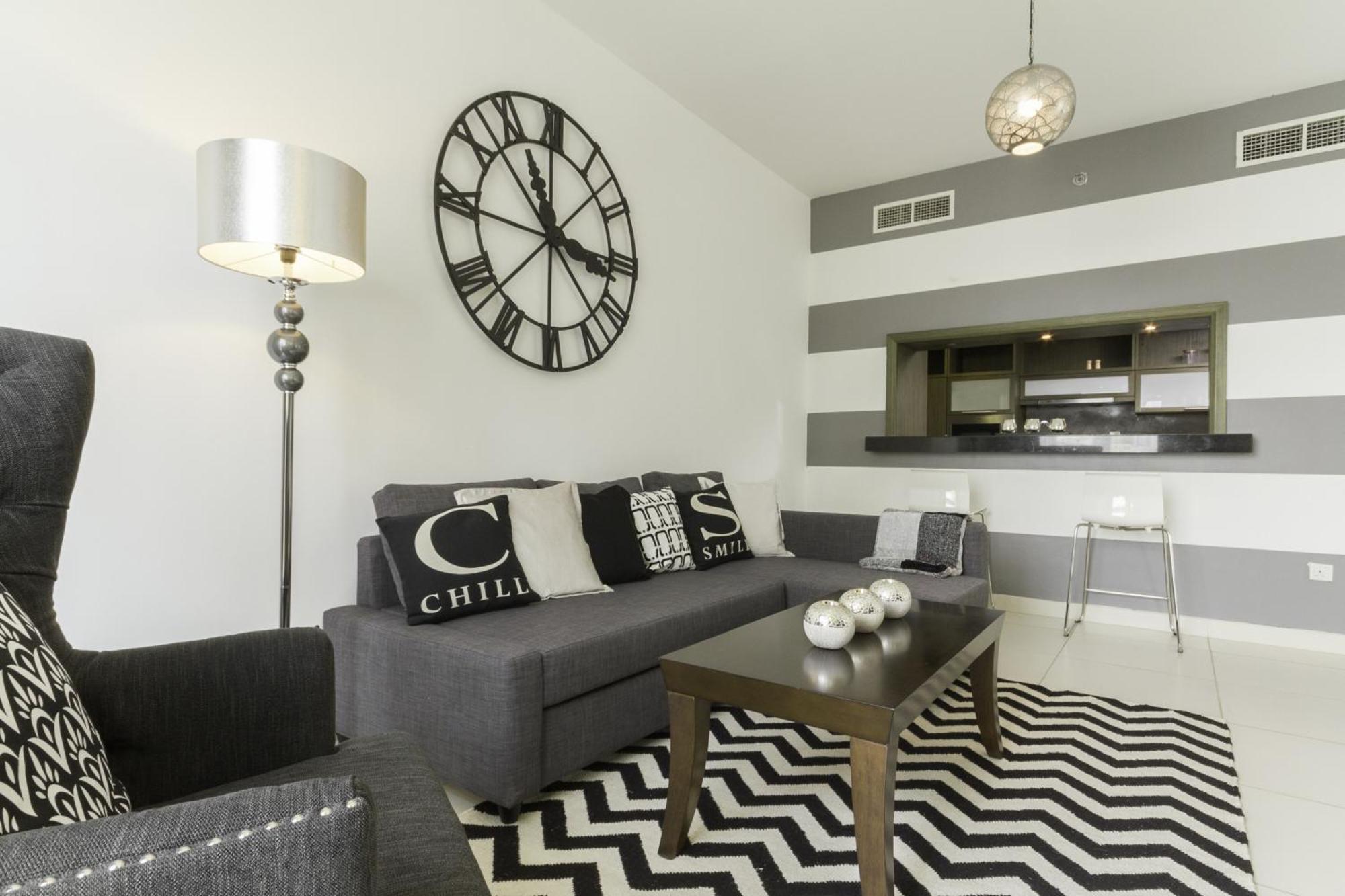 Maison Privee - Apt With Danish Twist & Burj Khalifa Views * Dubai