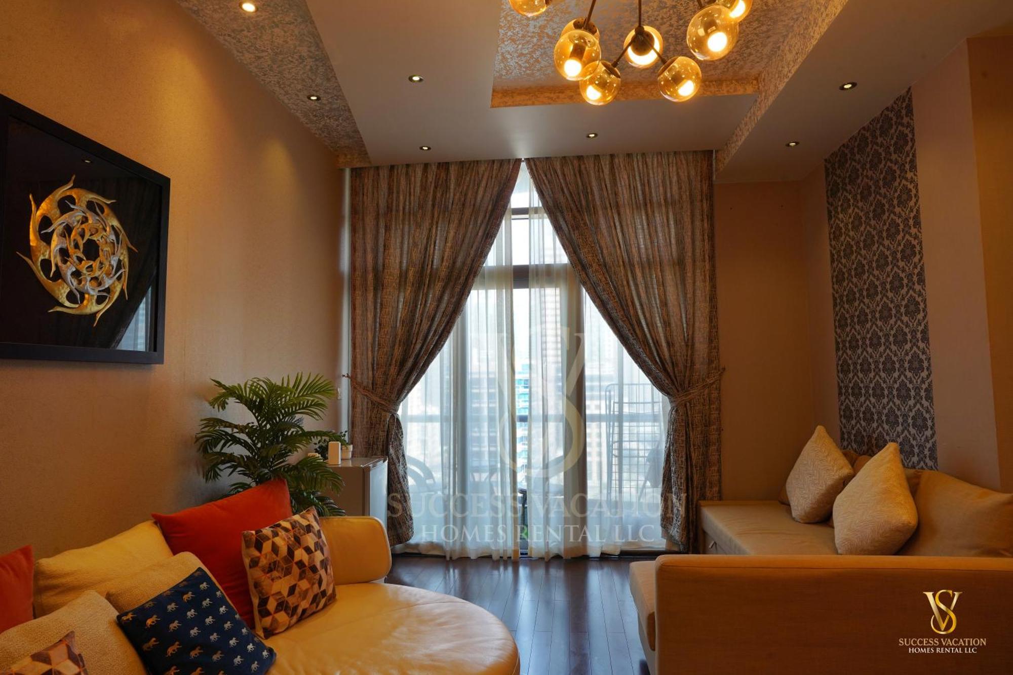 Marina , Success Luxury Apartments, Near Jbr And Metro Station-daily Free Housekeeping Included Daire Dubai
