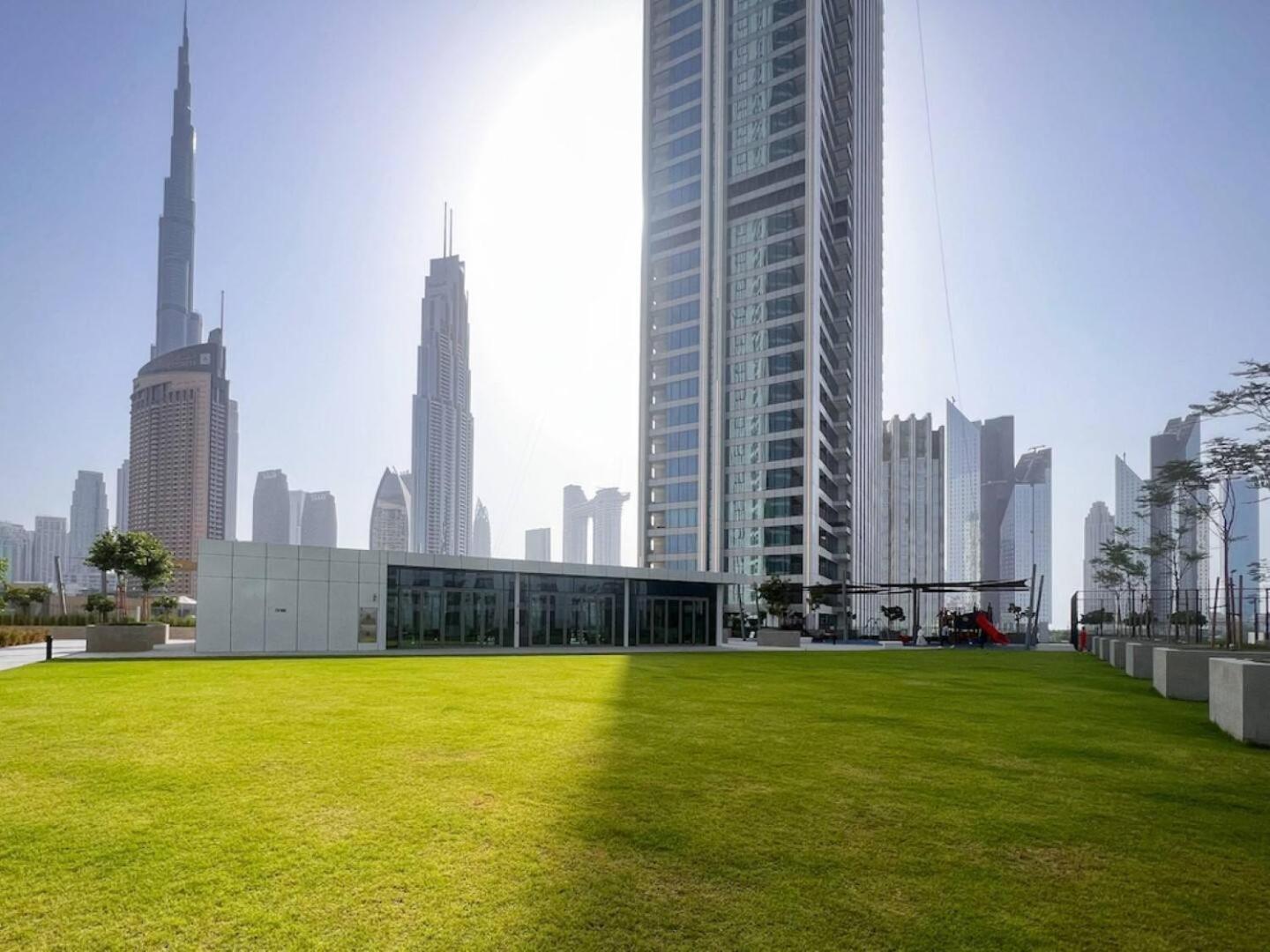 Apartment Super Luxury Elevated 2 Bedroom Full Burj Khalifa View