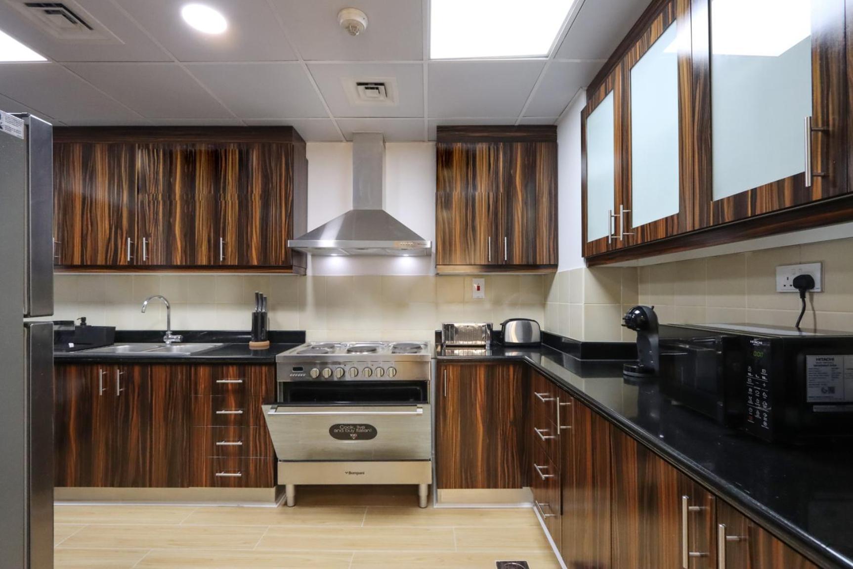 Livbnb - 3+1 In Jbr, Close To W/ Ain View Apartment Dubai