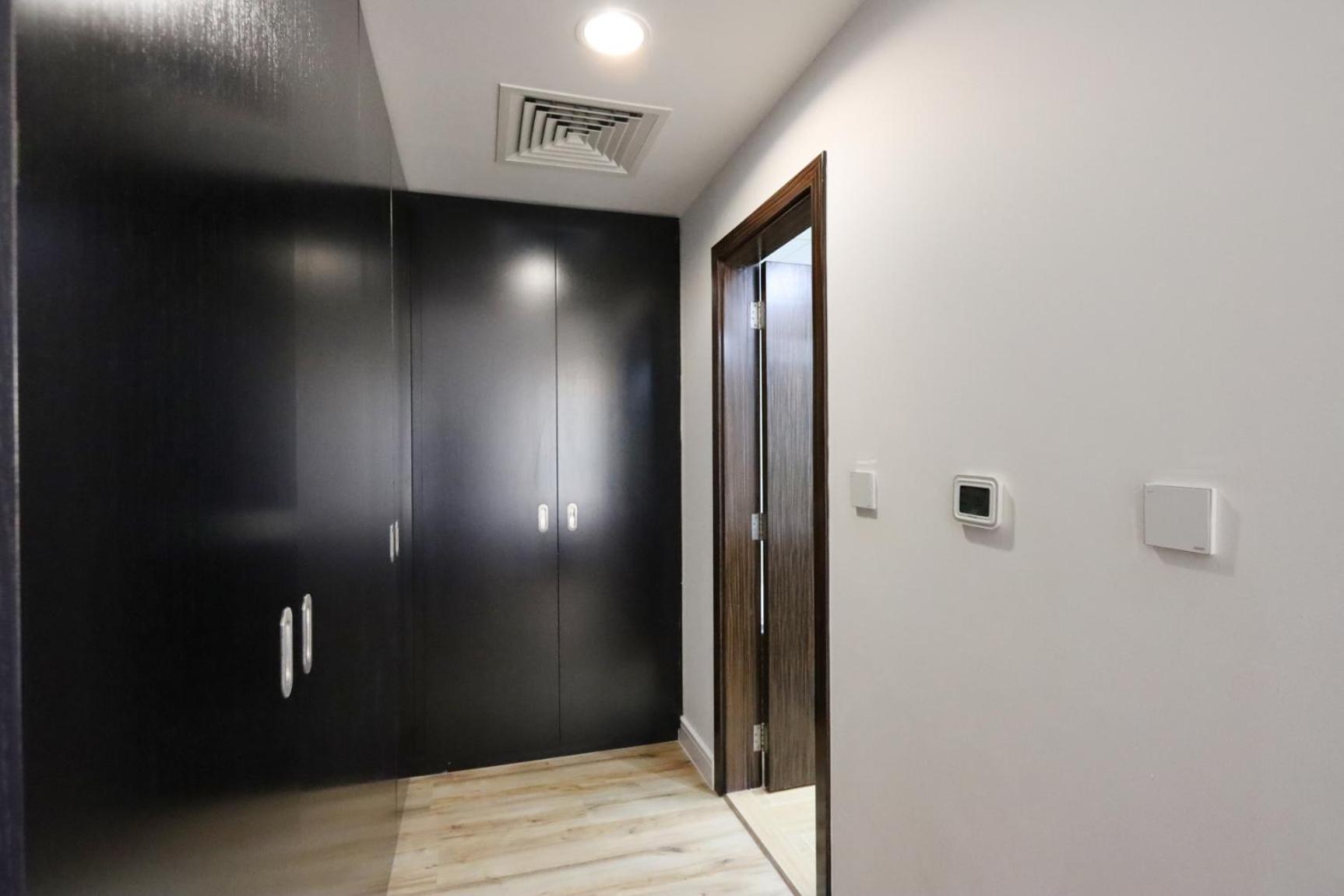Livbnb - 3+1 In Jbr, Close To W/ Ain View Dubai