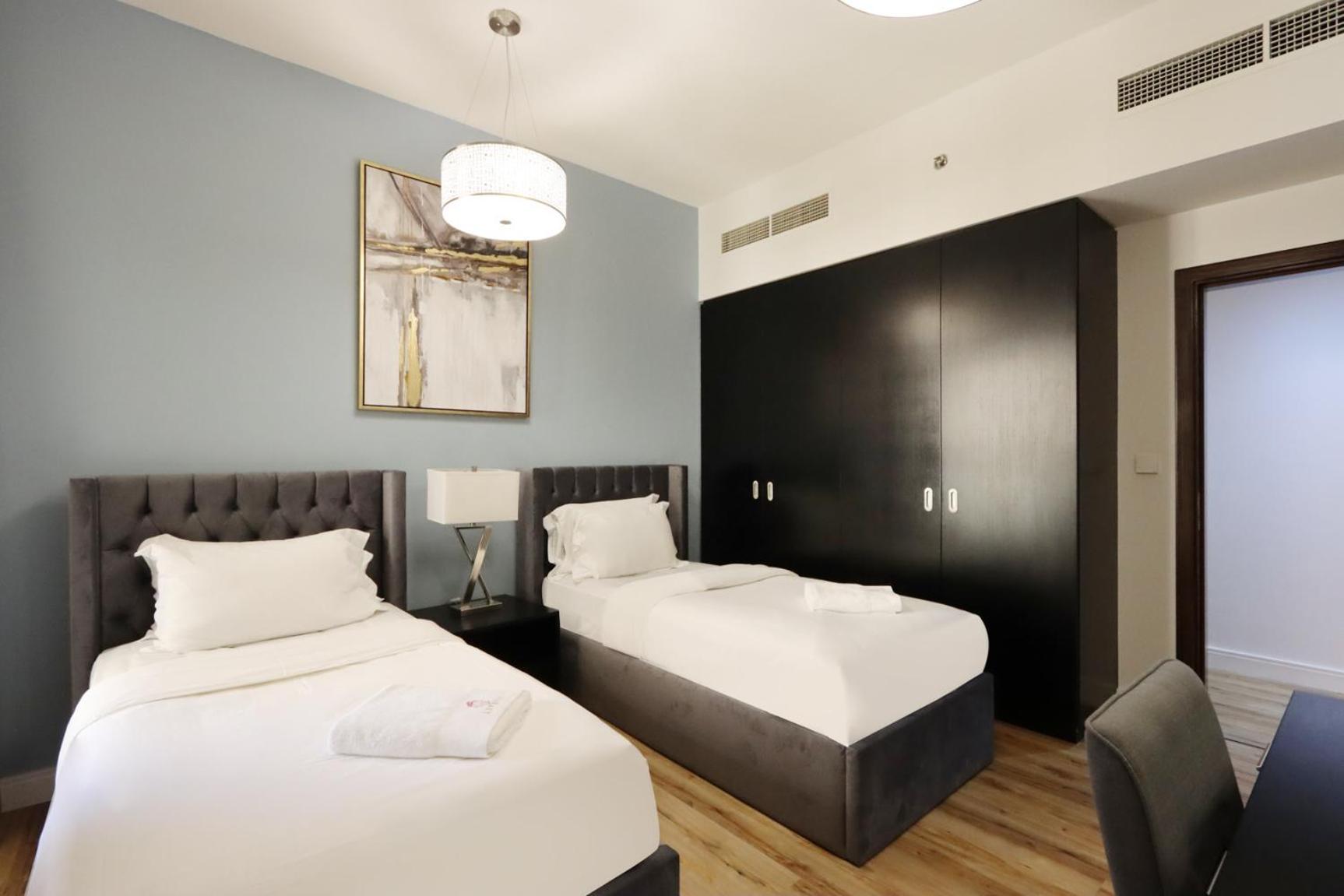 Apartment Livbnb - 3+1 In Jbr, Close To W/ Ain View Dubai