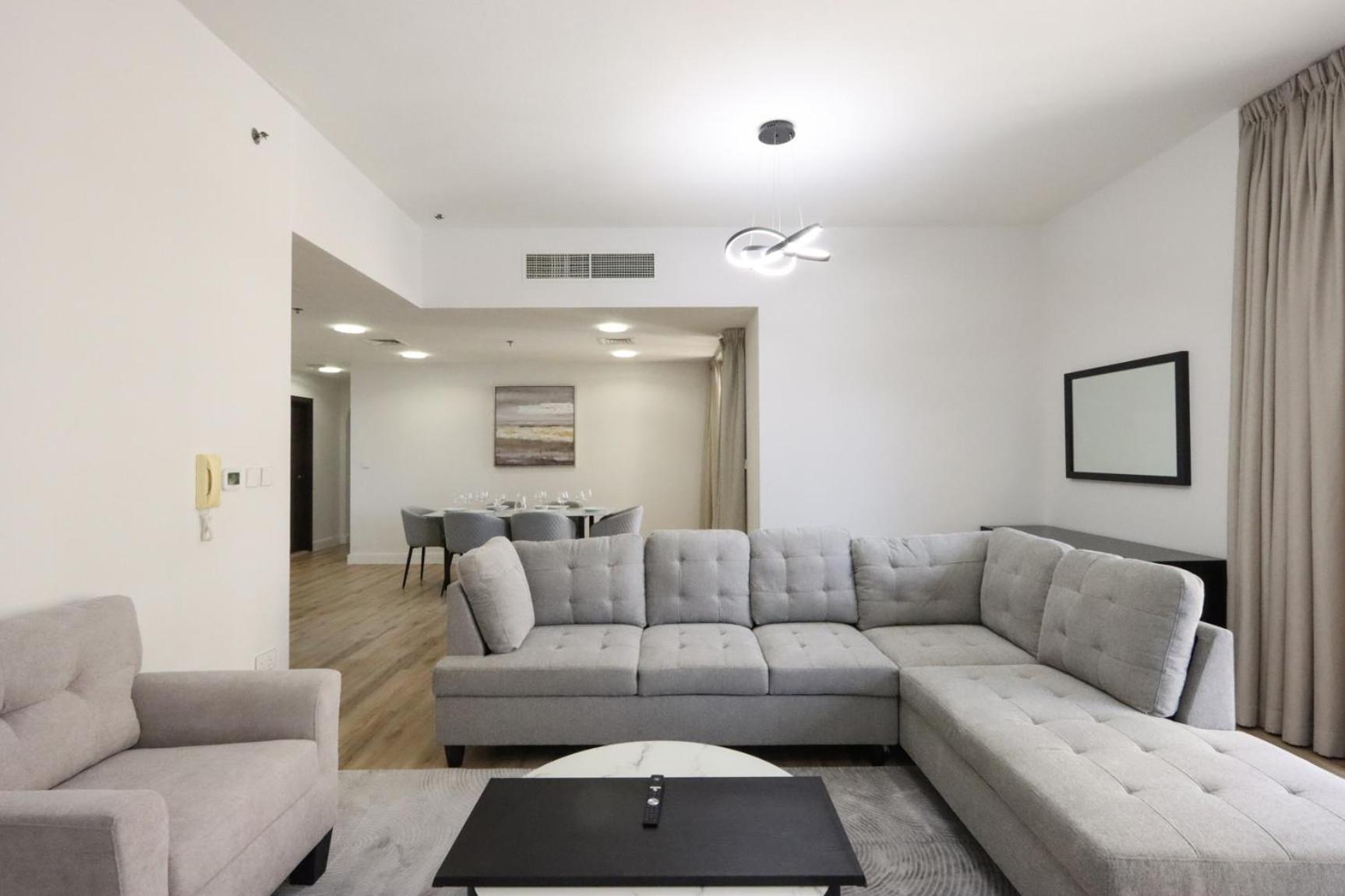 Livbnb - 3+1 In Jbr, Close To W/ Ain View Apartment