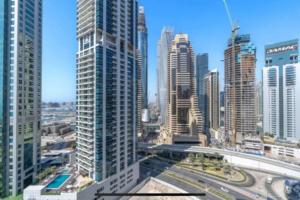 Nr Beach/2 Bed Upgraded/terrace * Dubai