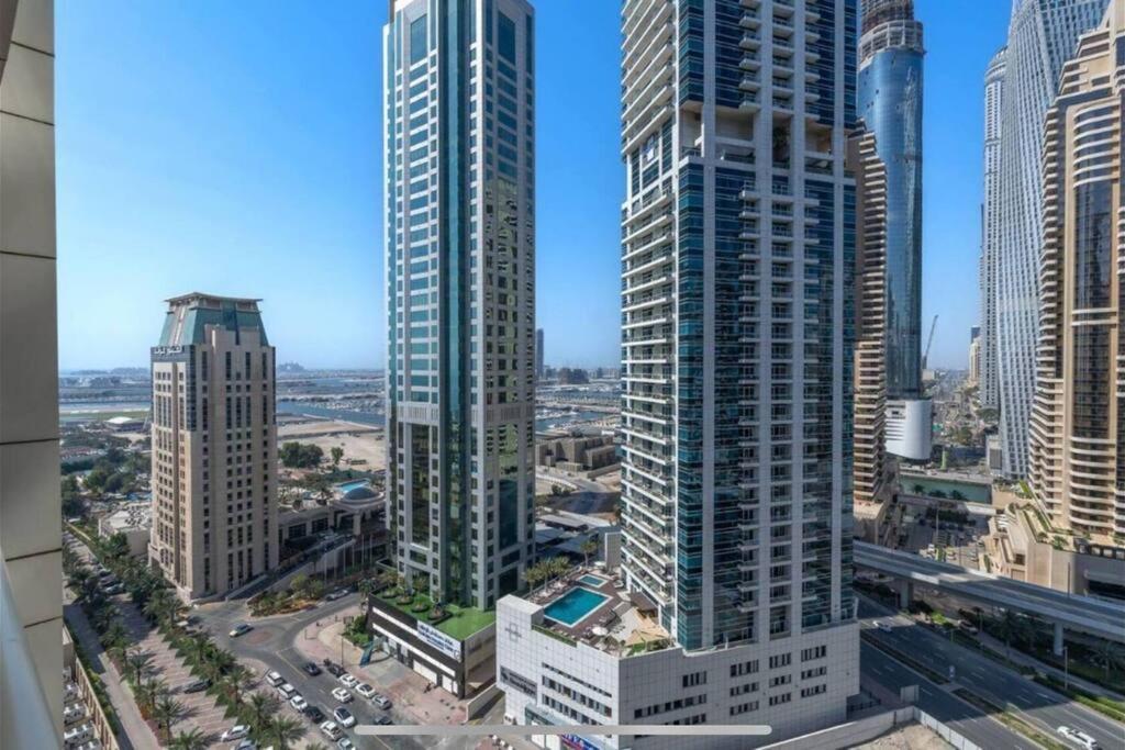 Nr Beach/2 Bed Upgraded/terrace * Dubai