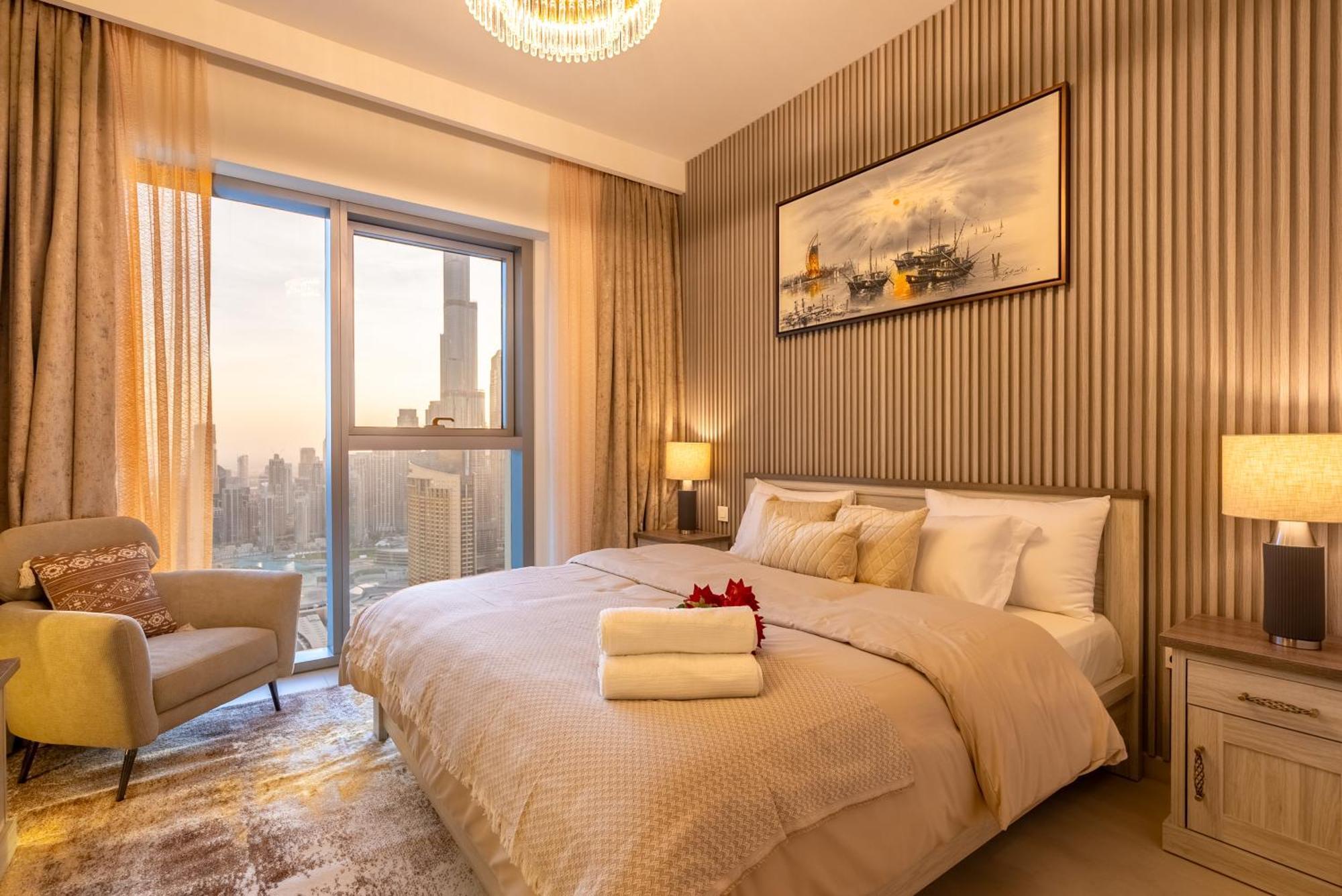 Super Luxury Elevated 2 Bedroom Full Burj Khalifa View Dubai