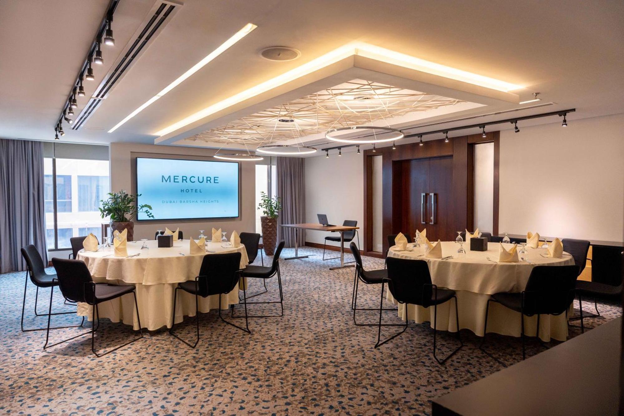 Mercure Barsha Heights And Otel