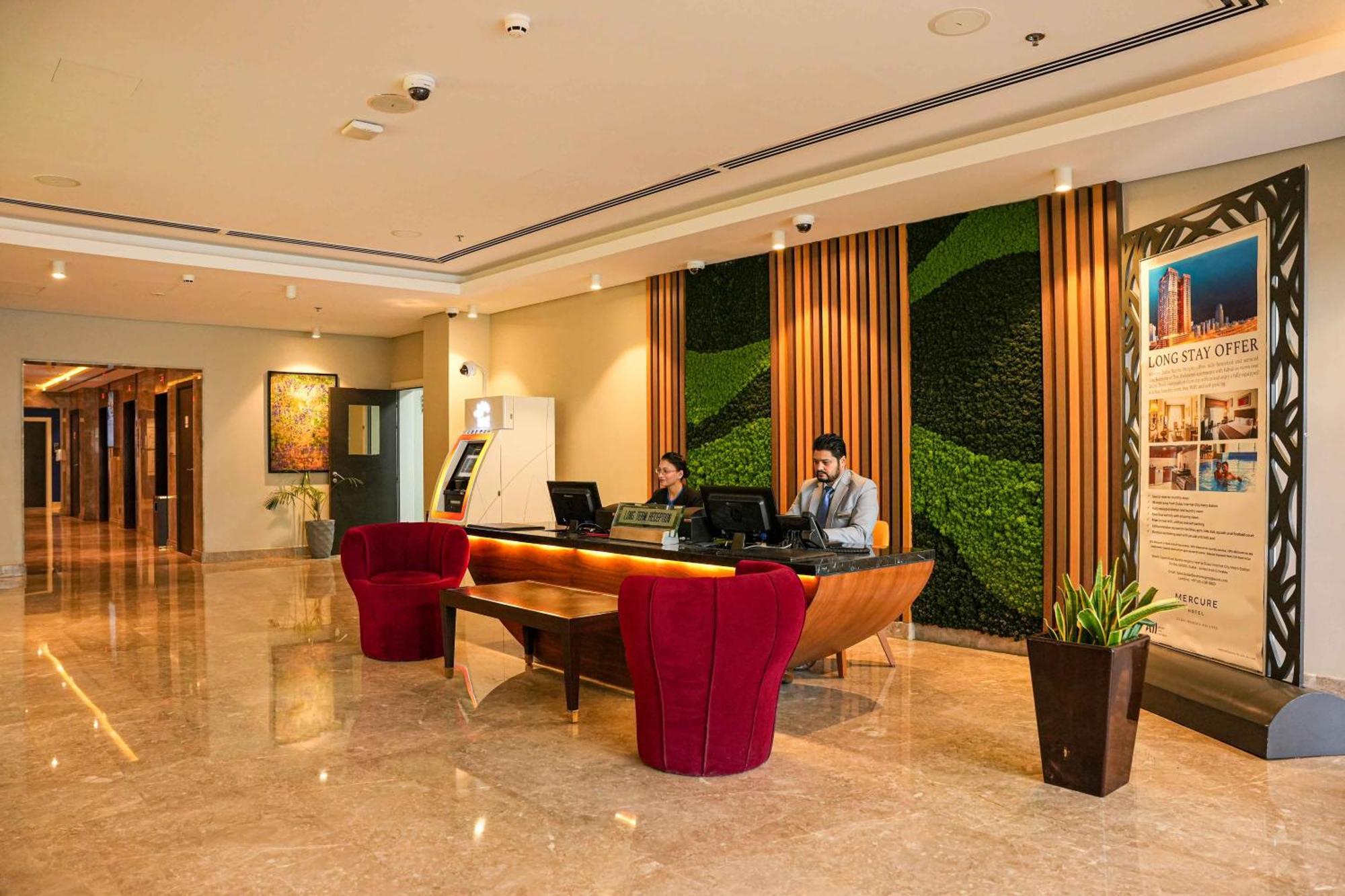 Mercure Barsha Heights And Otel