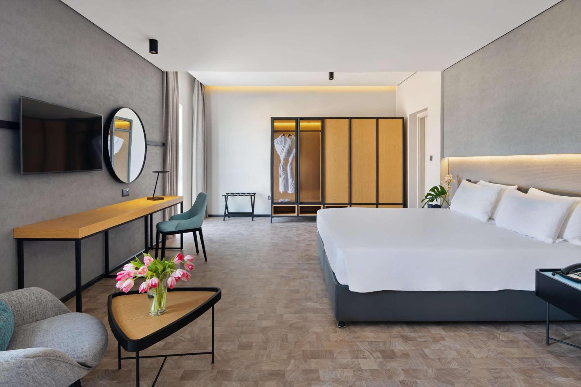 Hotel The Manor By Ja,