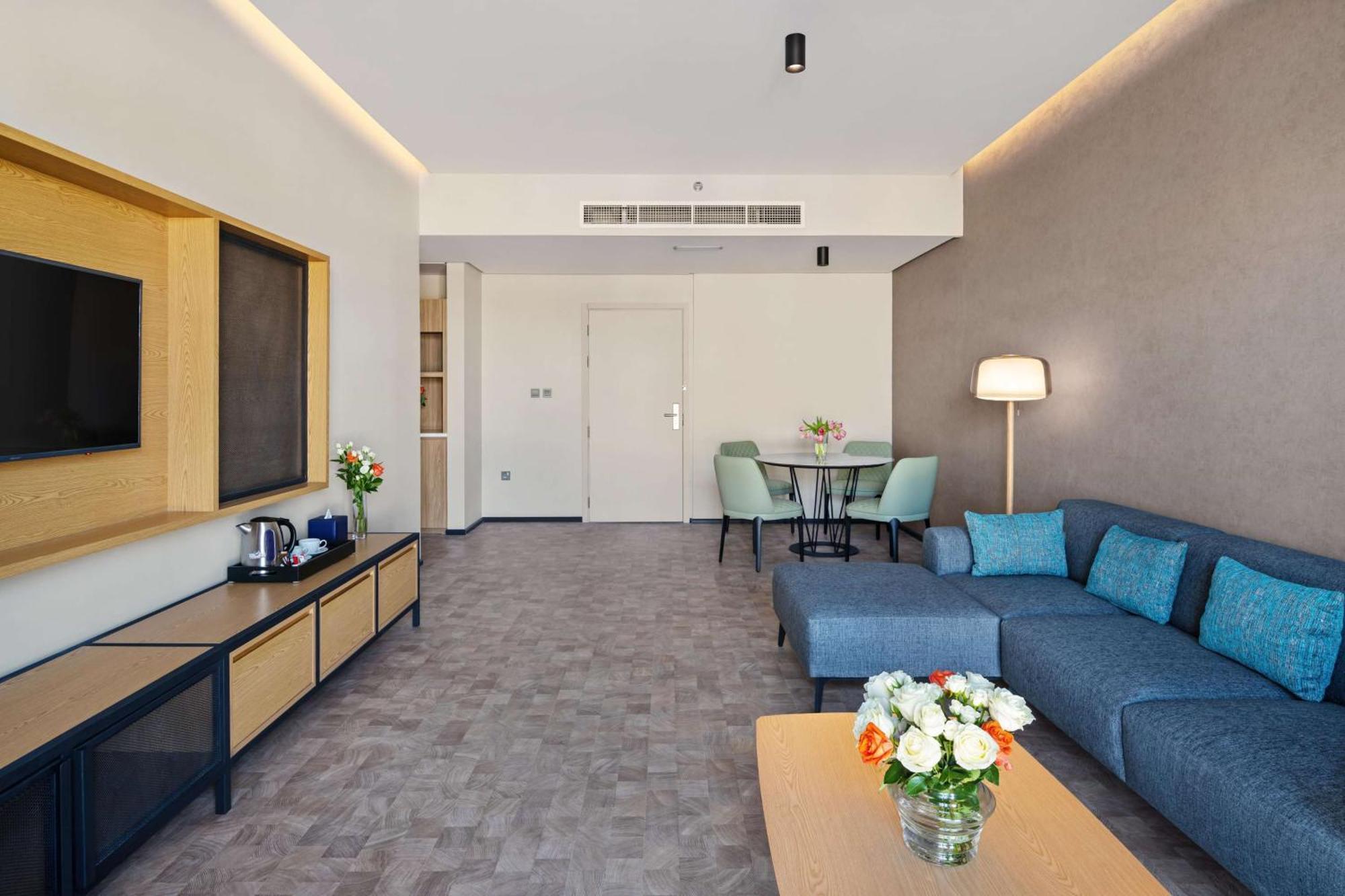 The Manor By Ja, Dubai