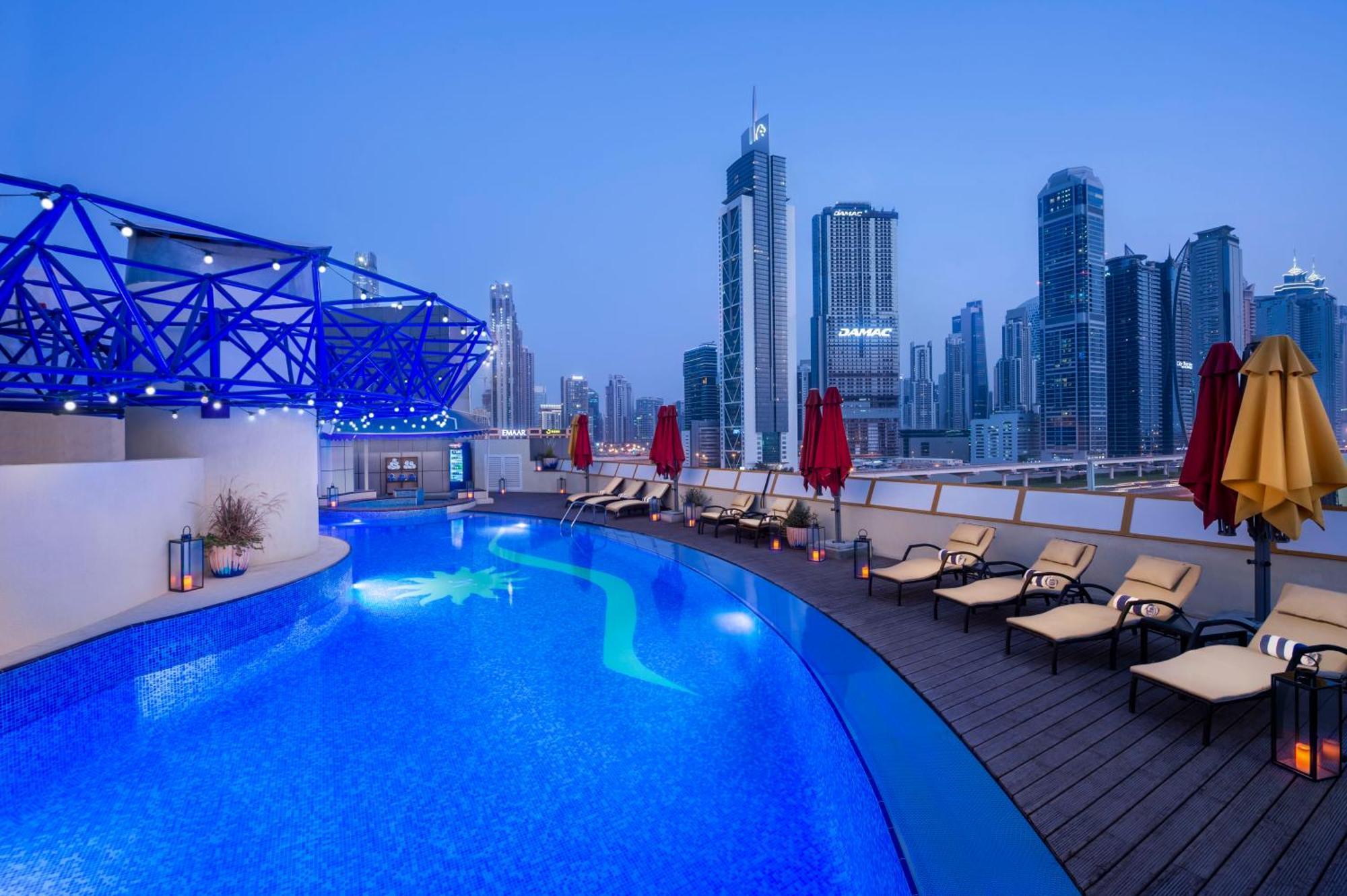 Leva And Suites, Opposite Downtown 4*