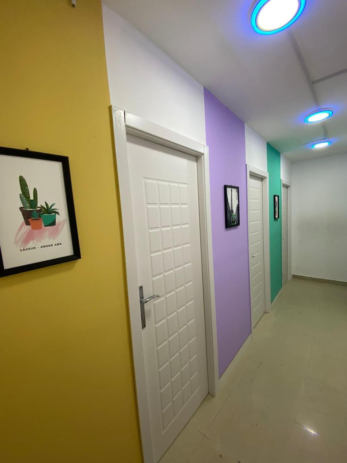 Cozy Loft Partition In Barsha Heights Pansiyon