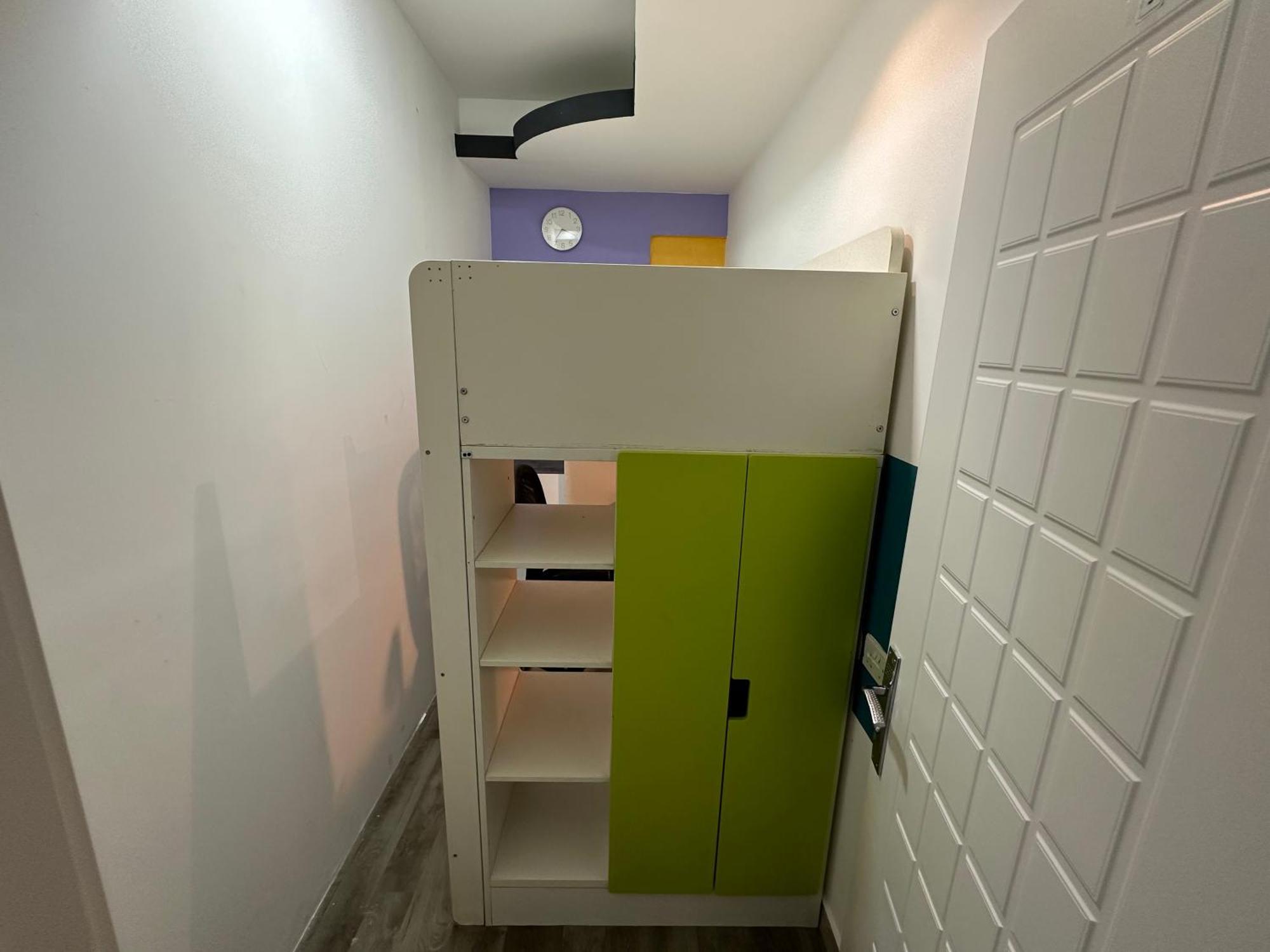 Cozy Loft Partition In Barsha Heights Pansiyon *