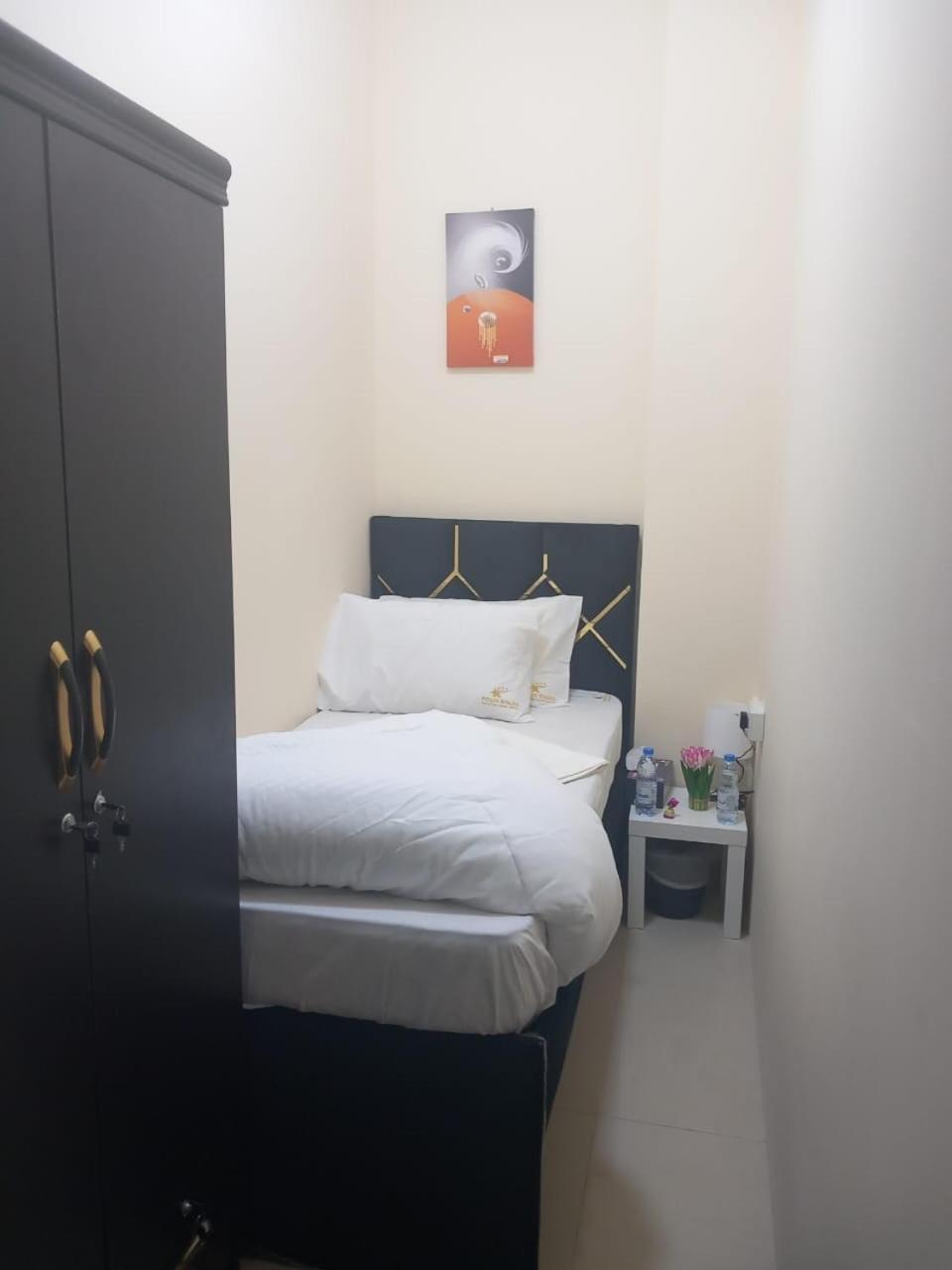 Four Stars Hostel