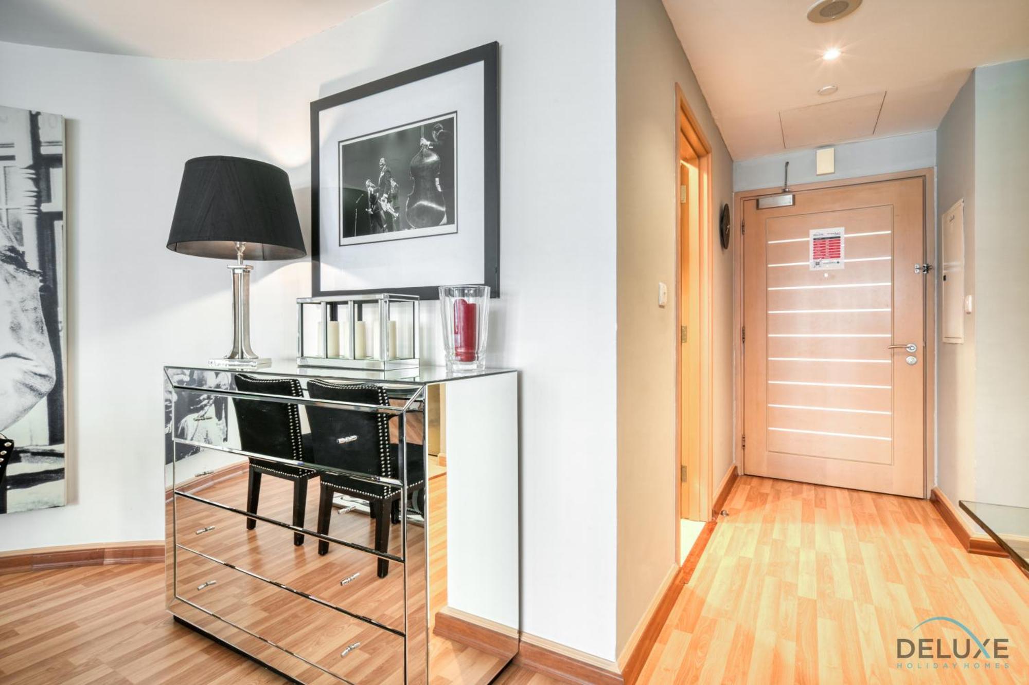 Contemporary 1br At Marina Terrace Tower Marina By Deluxe Homes Dubai