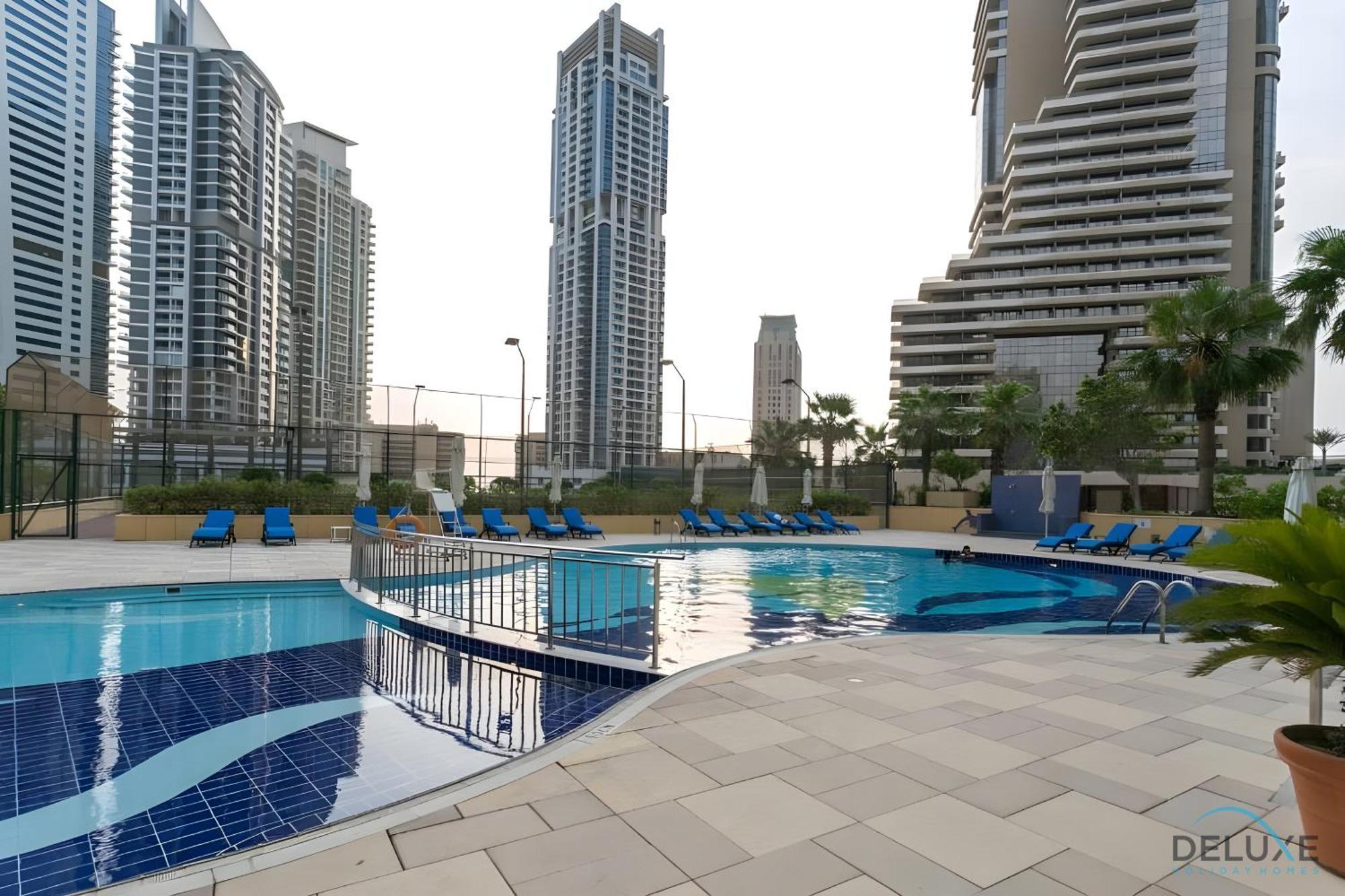 Contemporary 1br At Marina Terrace Tower Marina By Deluxe Homes Daire
