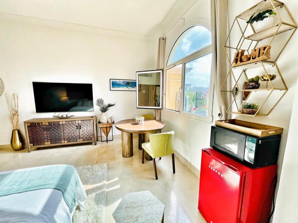 Homestay Peaceful Escape Near The Beach With Private Garden *