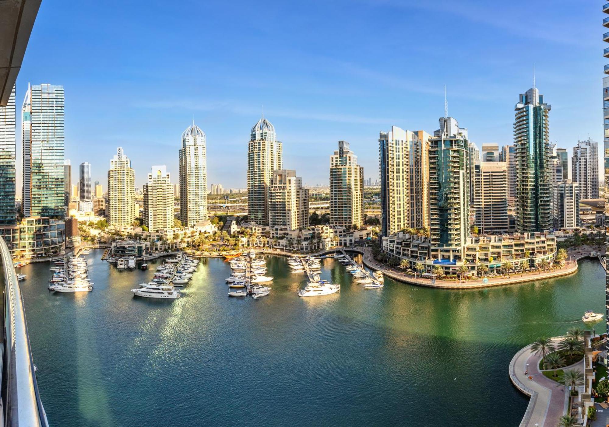 Stunning Marina View In Marina *