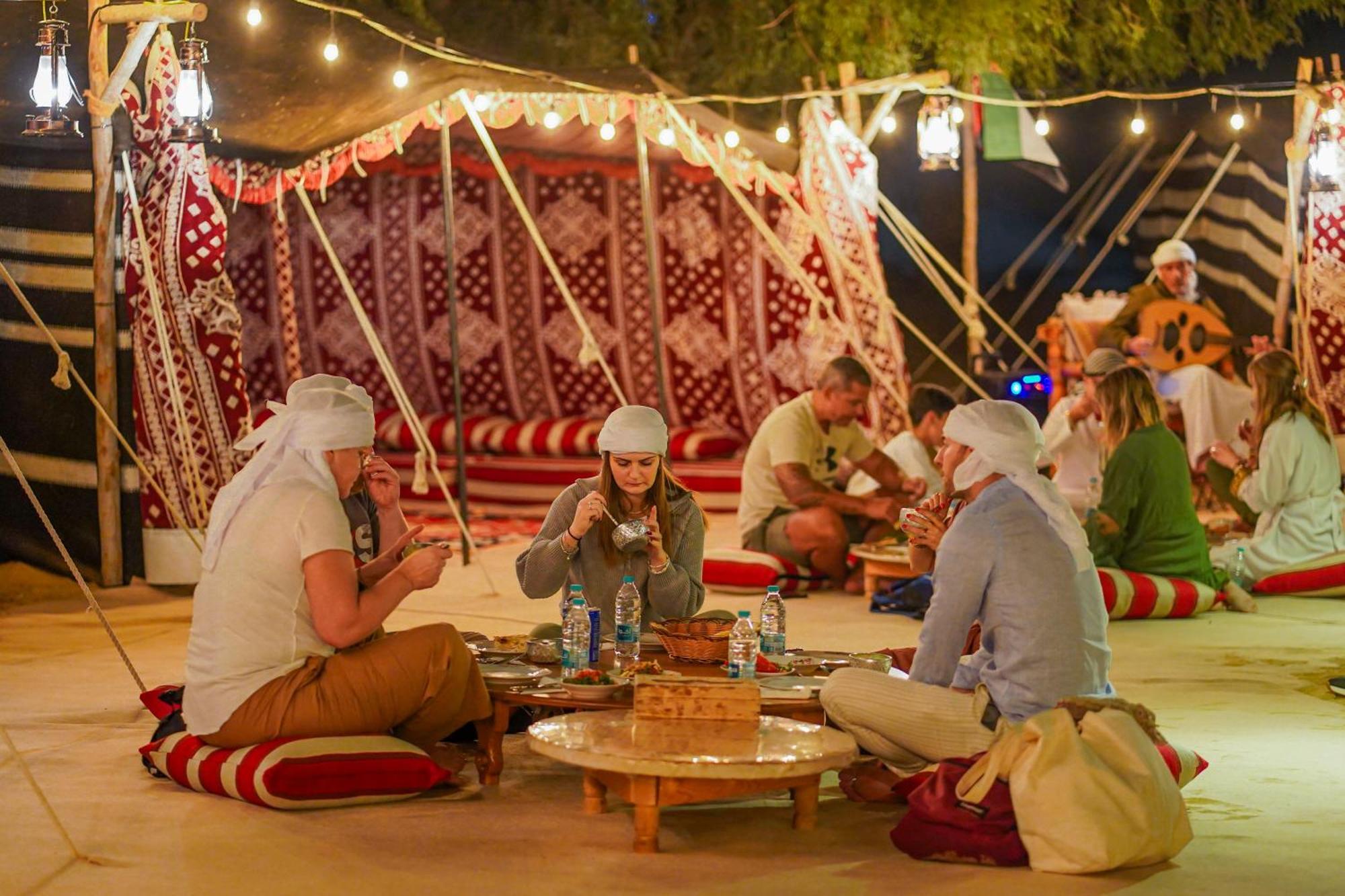 Al Marmoom Oasis Luxury Experiential Desert Luxury tent 5*