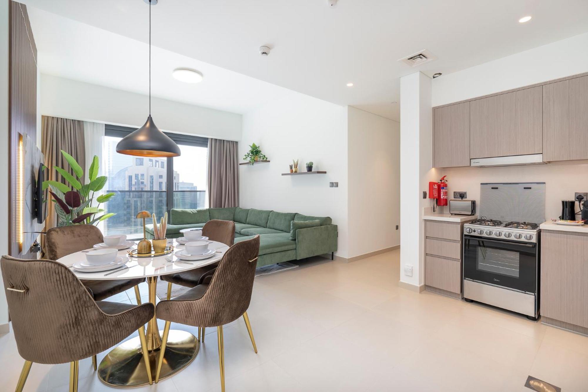 Apartment Chic Luxe 2br I High Floor L By Burj Khalifa & Mall I Pool L Gym Dubai