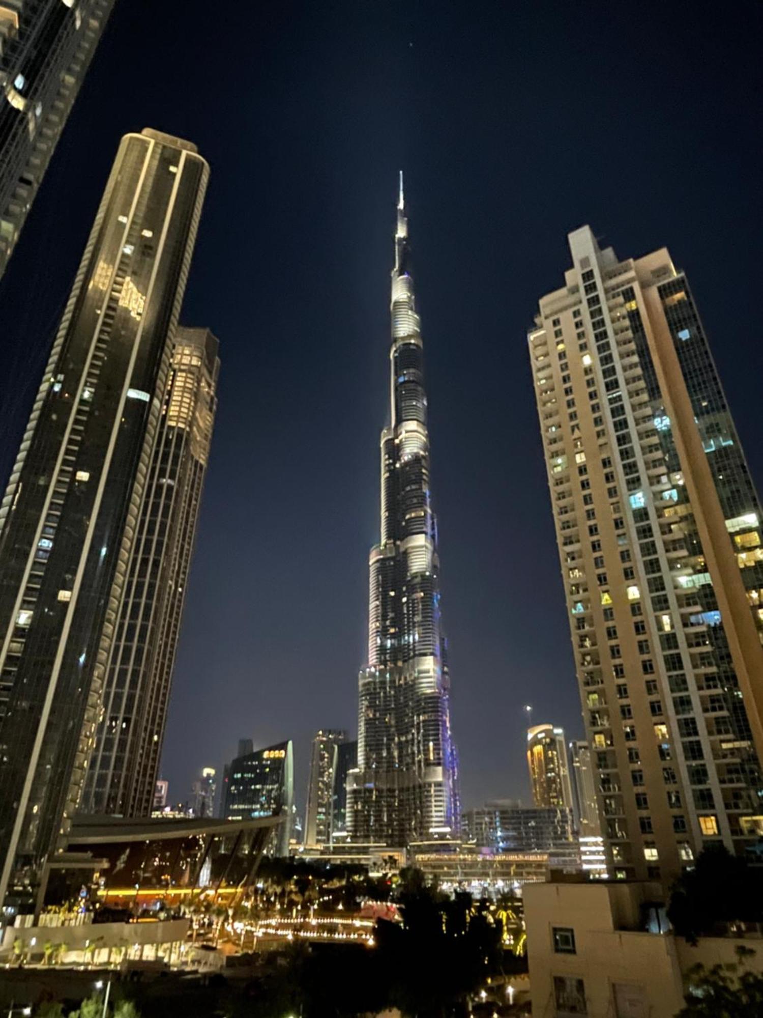Chic Luxe 2br I High Floor L By Burj Khalifa & Mall I Pool L Gym