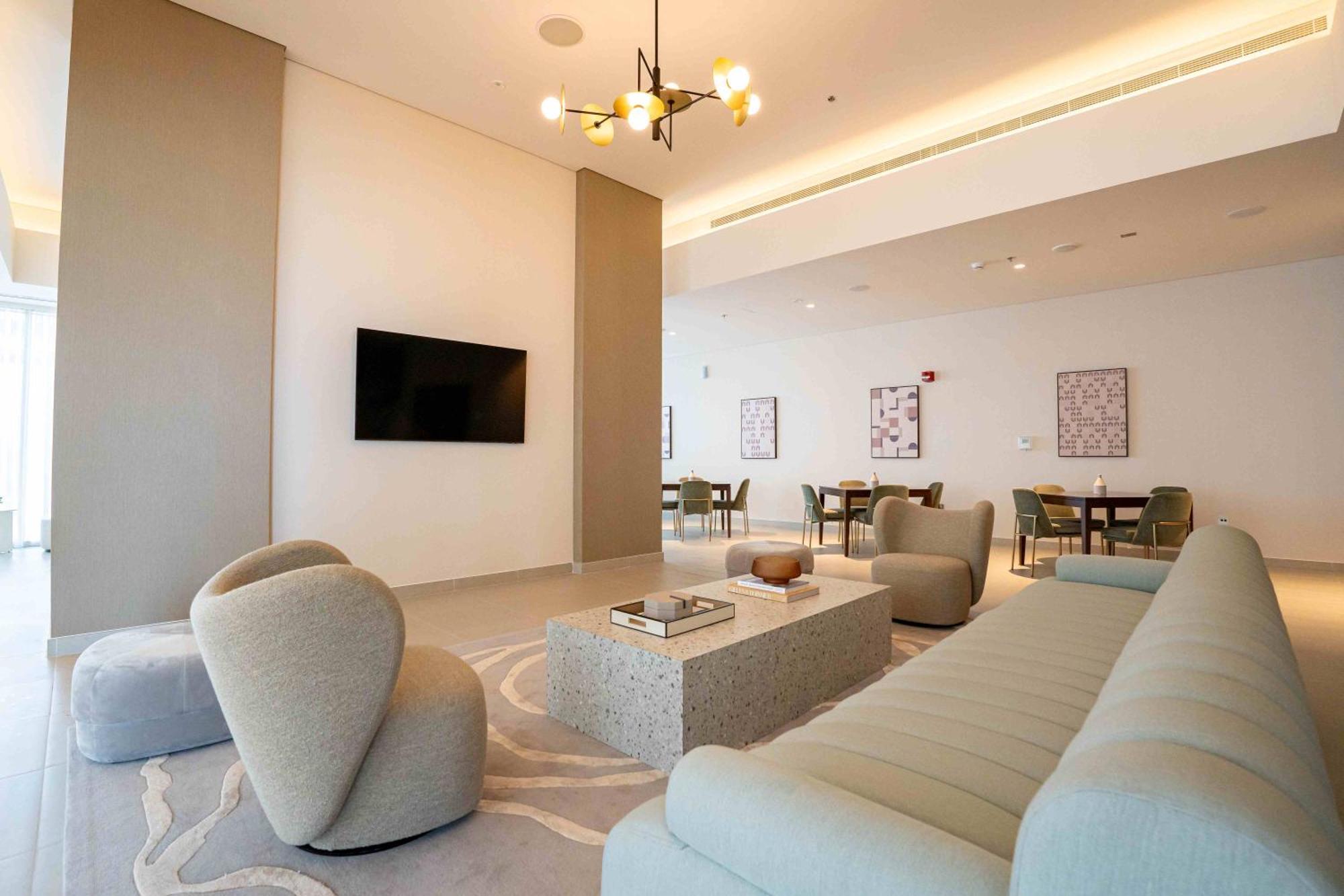 Veluxa - Luxe 2bed In Downtown!