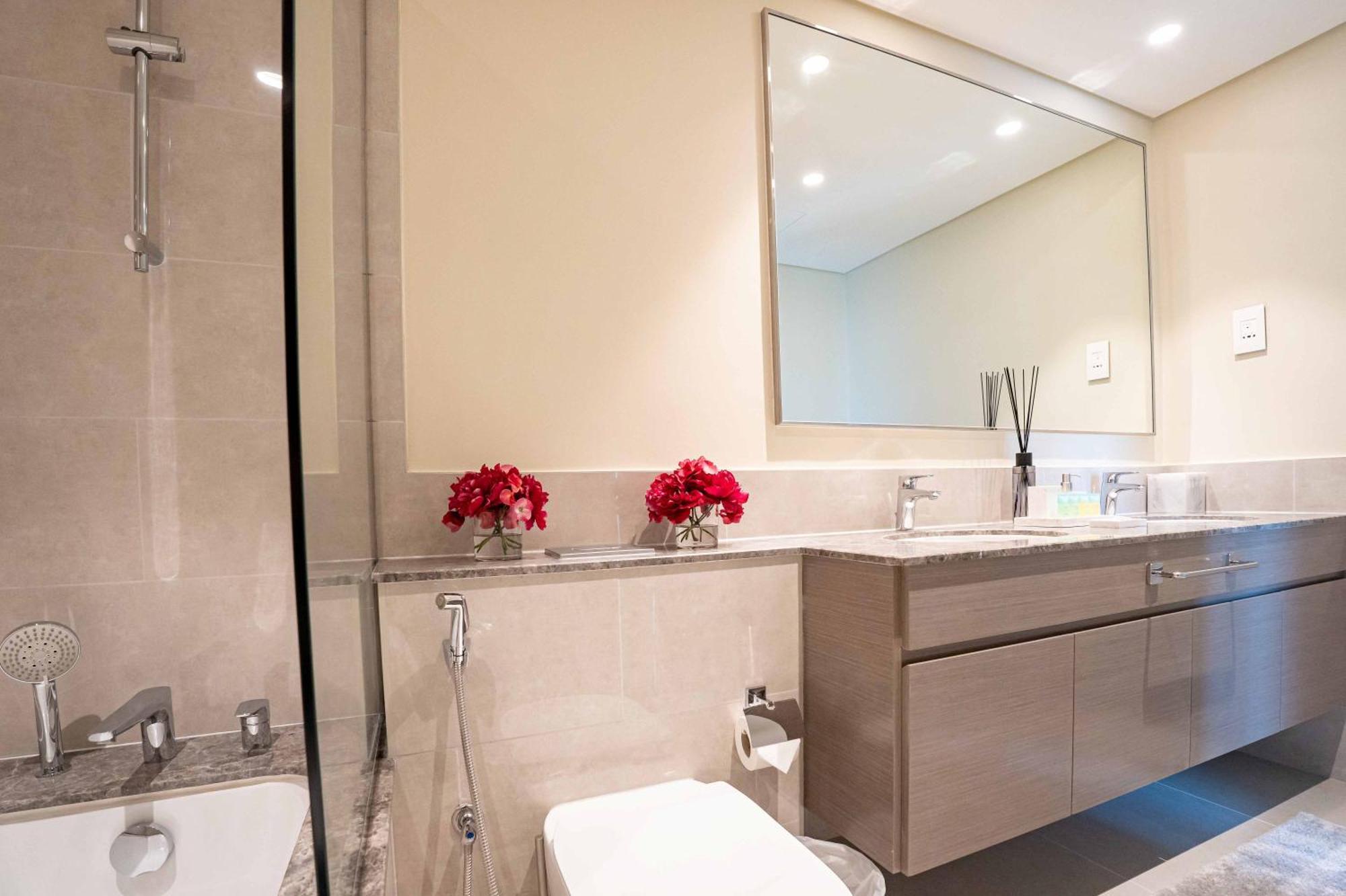 Veluxa - Luxe 2bed In Downtown! Daire Dubai