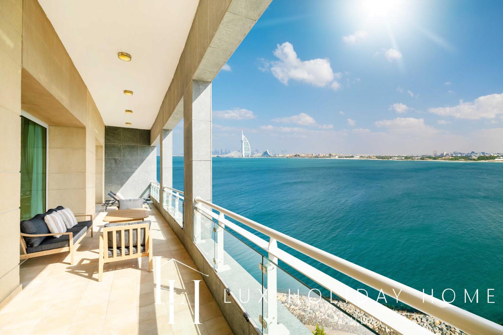 Lux The Palm Burj View Dubai