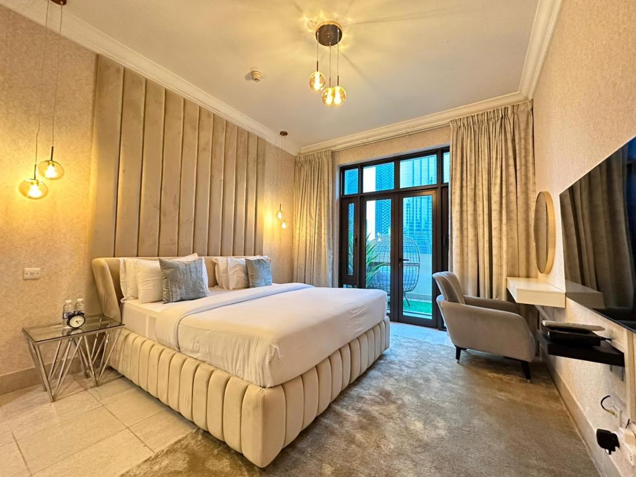 Durrani Homes - Heaven On Earth- Burj Khalifa Fireworks * Dubai