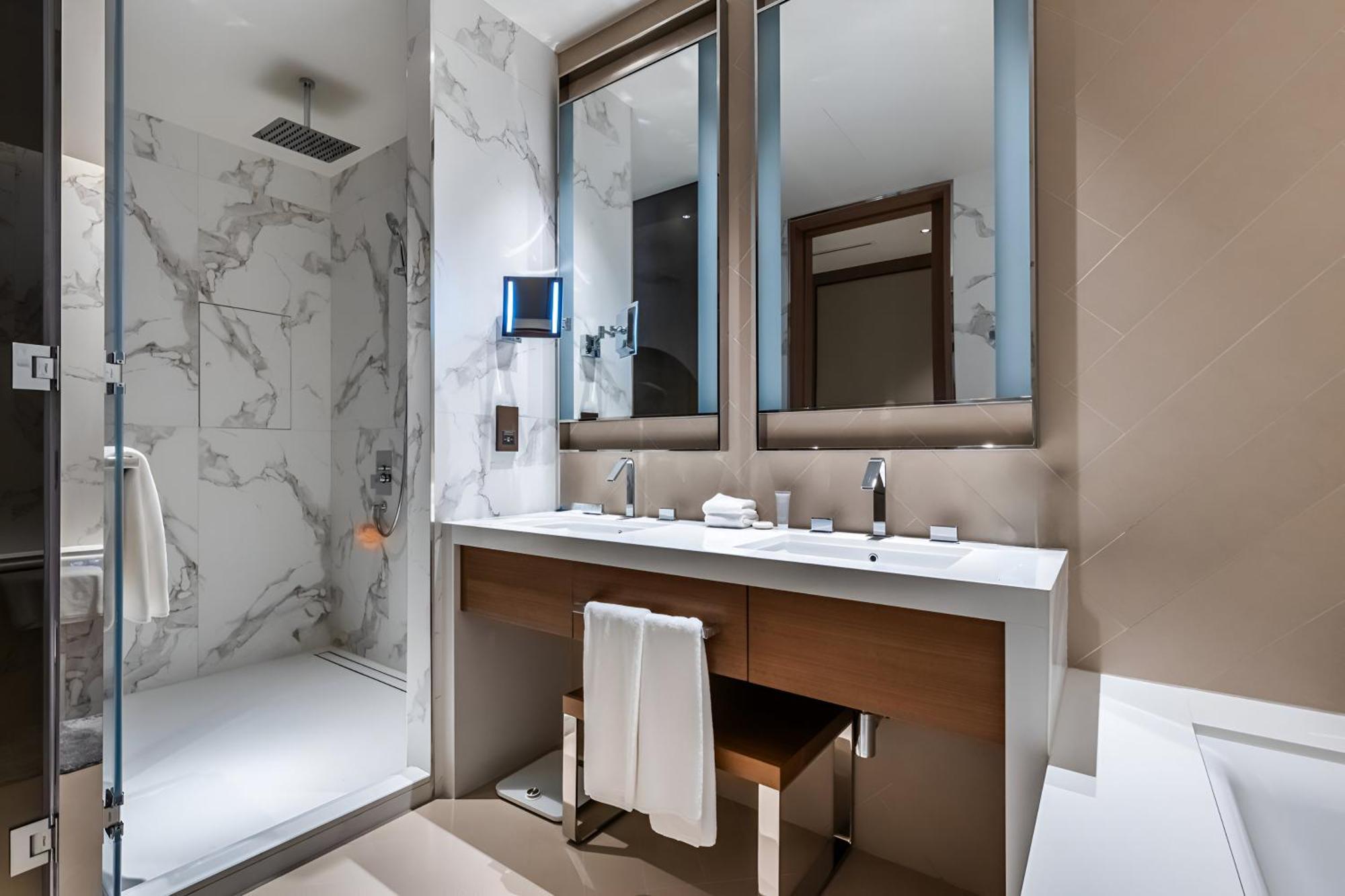 Address Opera Apartment *