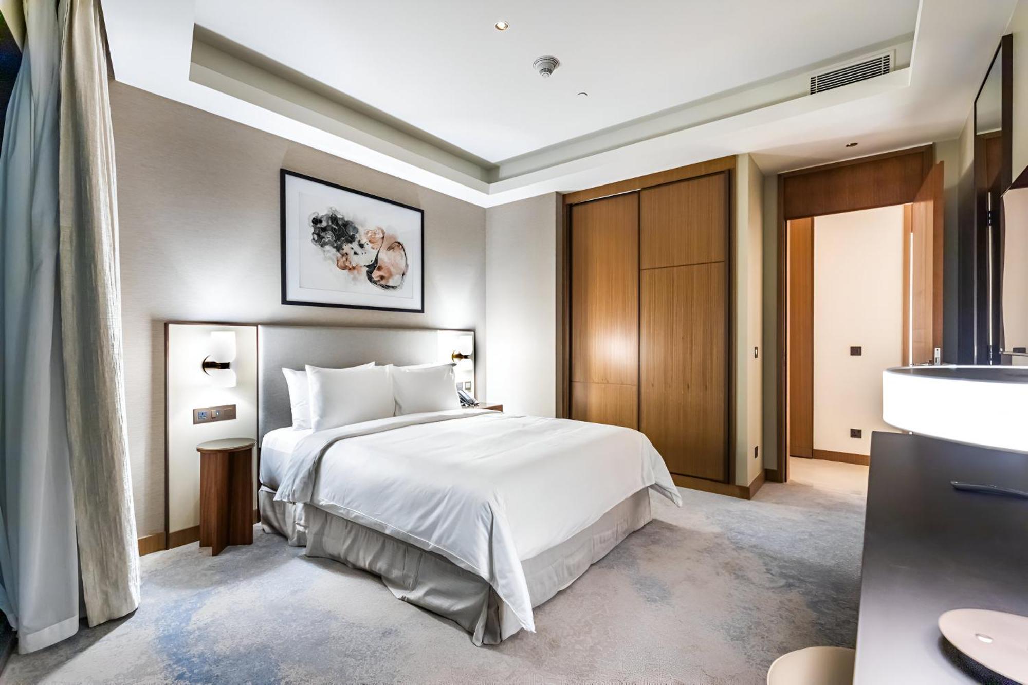 Address Opera Apartment *
