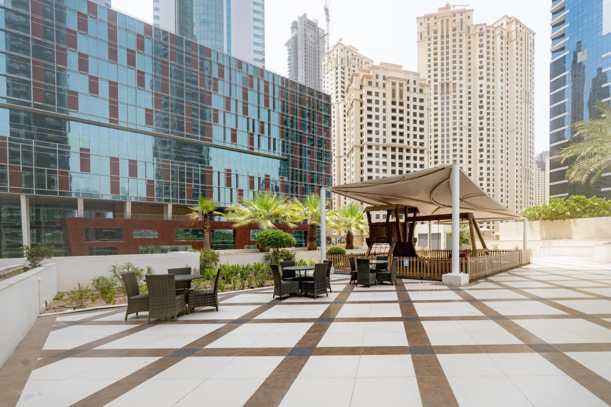 Ultimate 1 Bedroom Marina Views Location In The Heart Of Marina Perfect Vacation Near Marina Jbr Apartment *