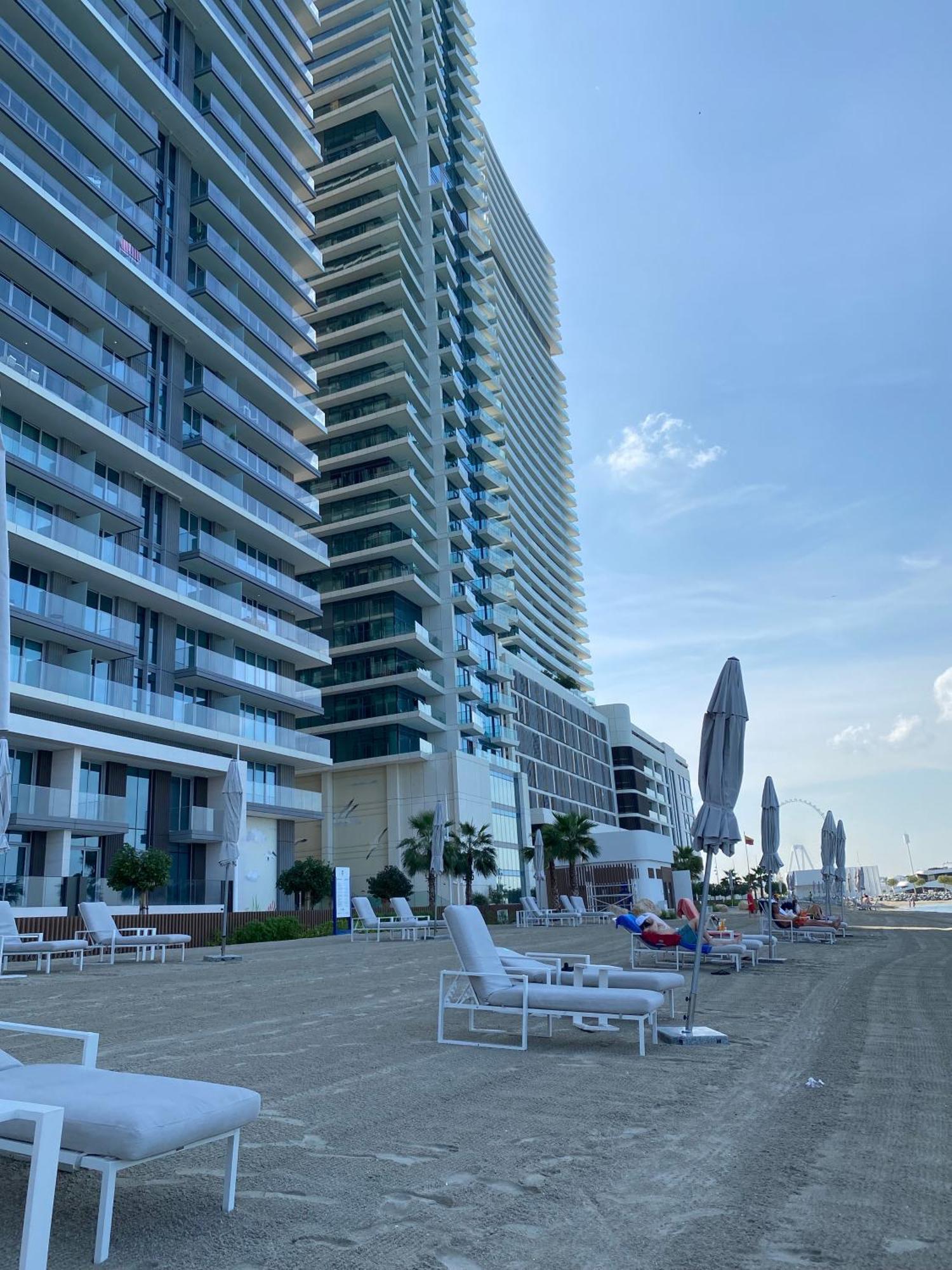 Your Luxury Beachfront Living Apartment