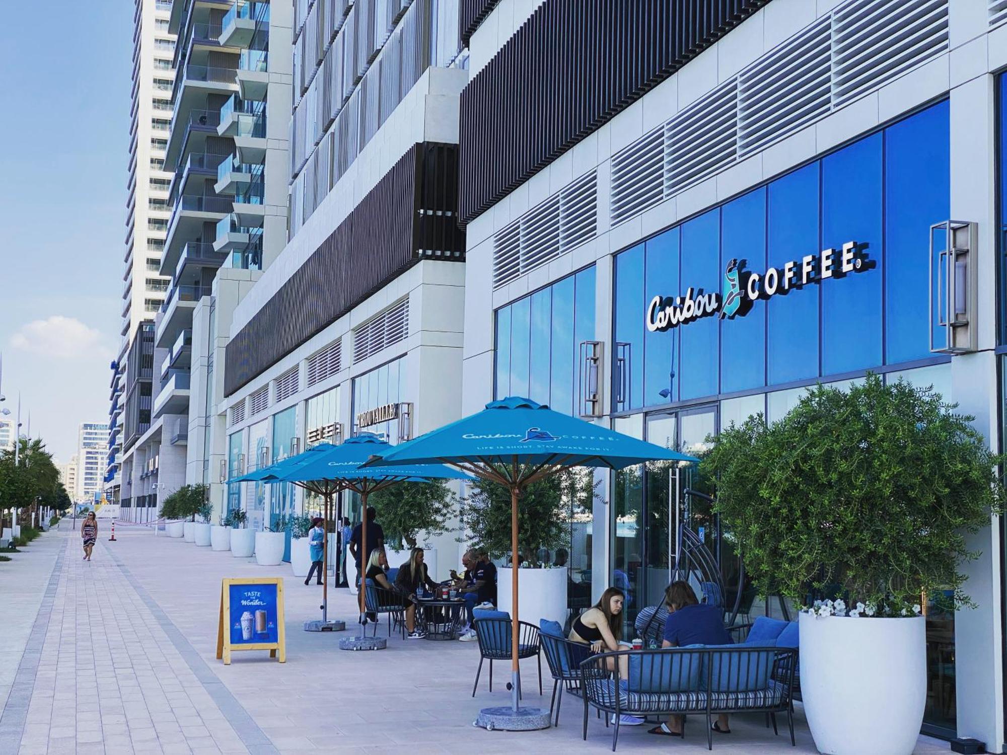 Your Luxury Beachfront Living Apartment *