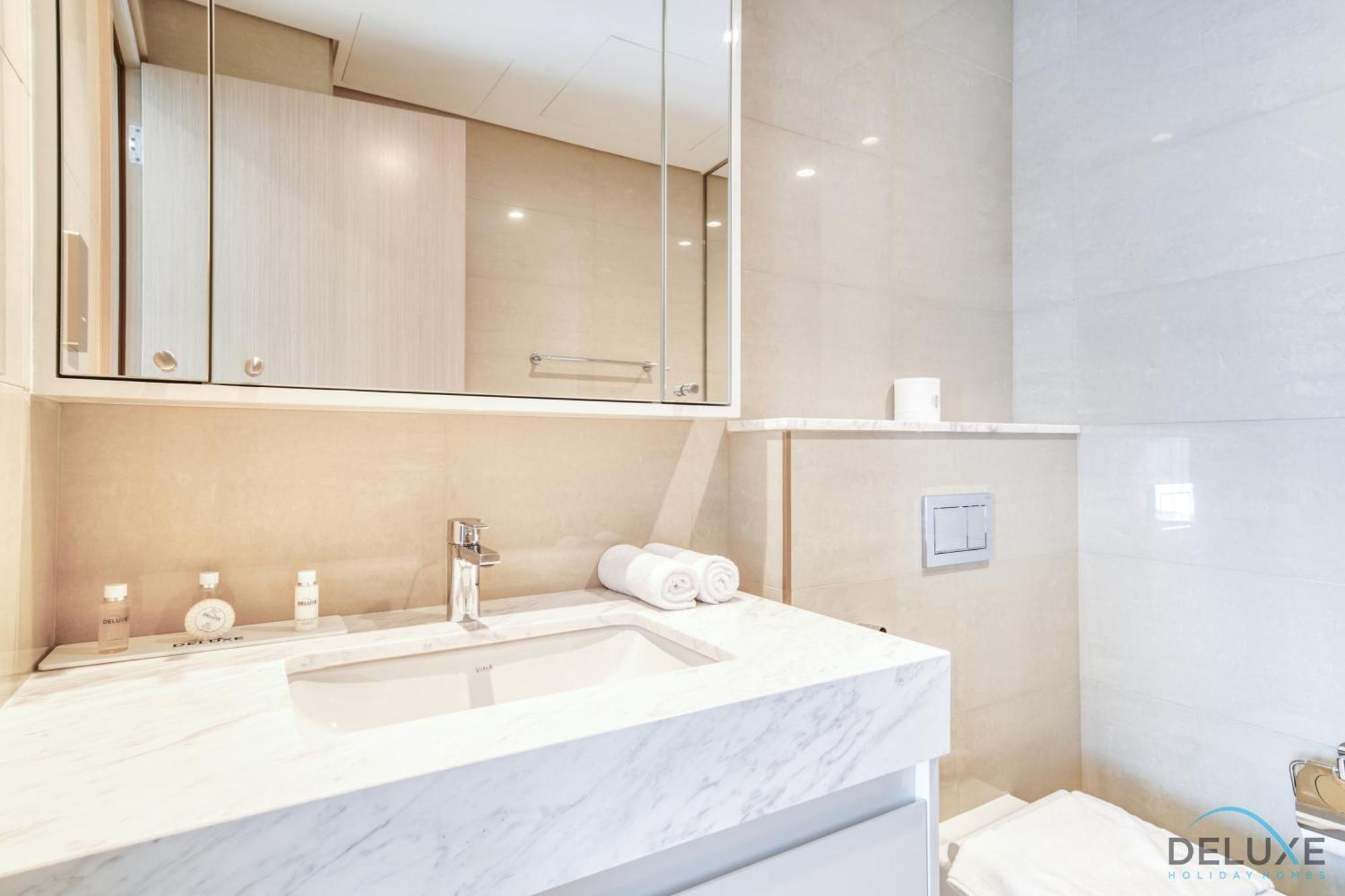 Apartment Stylish 2br With Burj Khalifa View At Burj Royale Downtown By Deluxe Homes Dubai