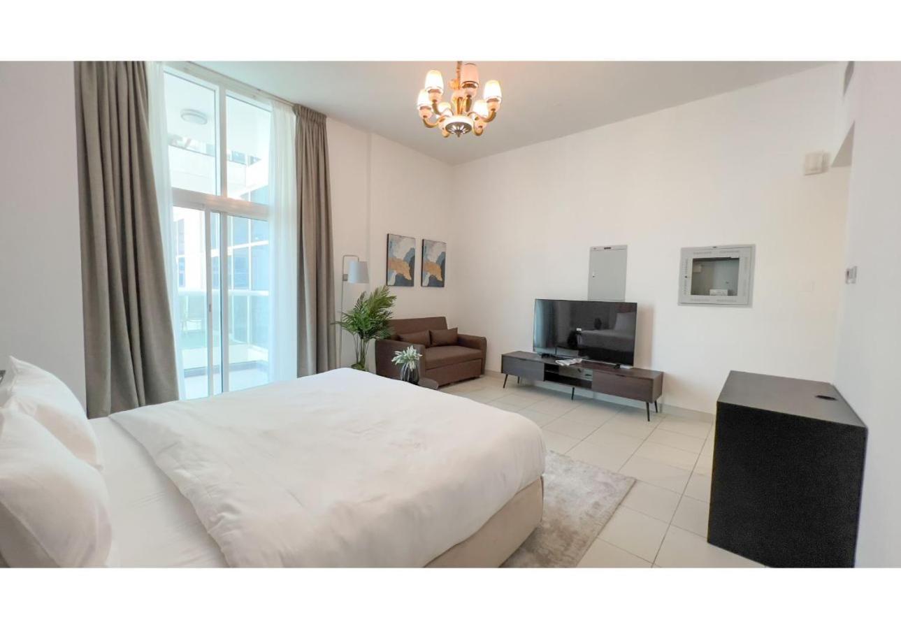 Homesgetaway-cozy In Glitz 1 By Danube Daire Dubai