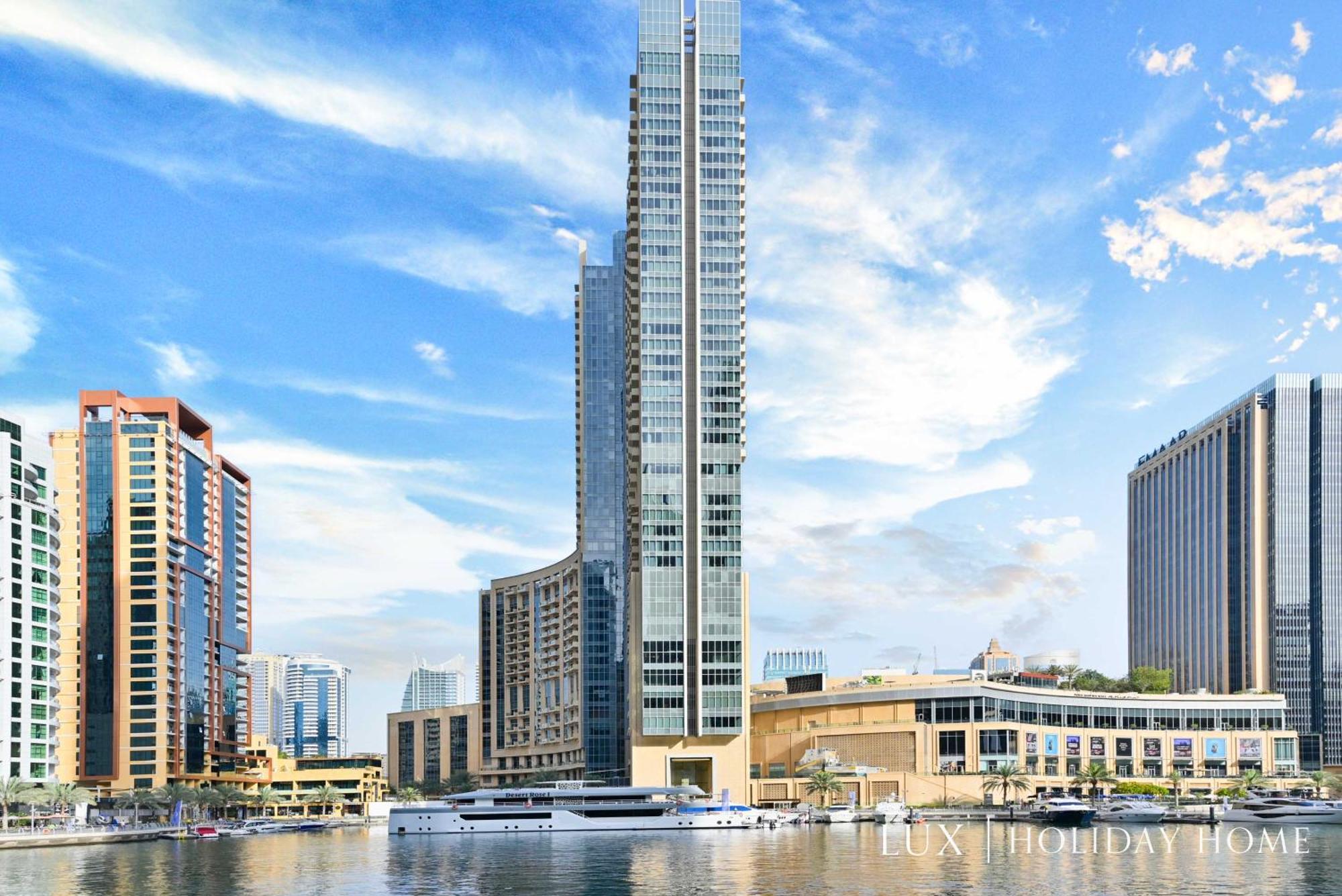 Lux - The Scenic Space Marina View Daire *