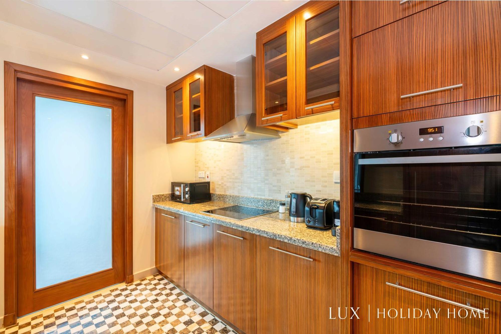 Daire Lux - The Scenic Space Marina View Dubai