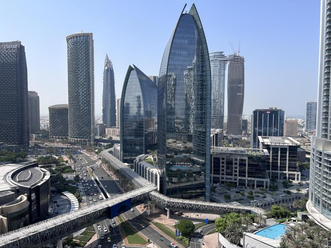 Fashion Avenue Mall Residences - With Balcony * Dubai