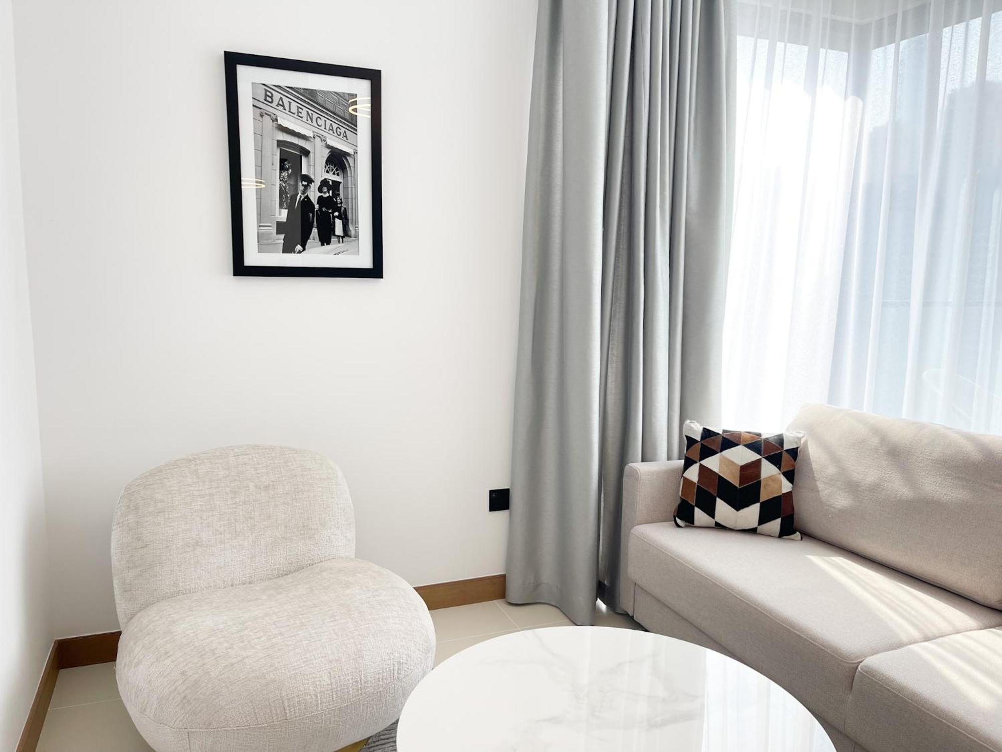 Luxury Living At Vida Marina & Yacht Club *